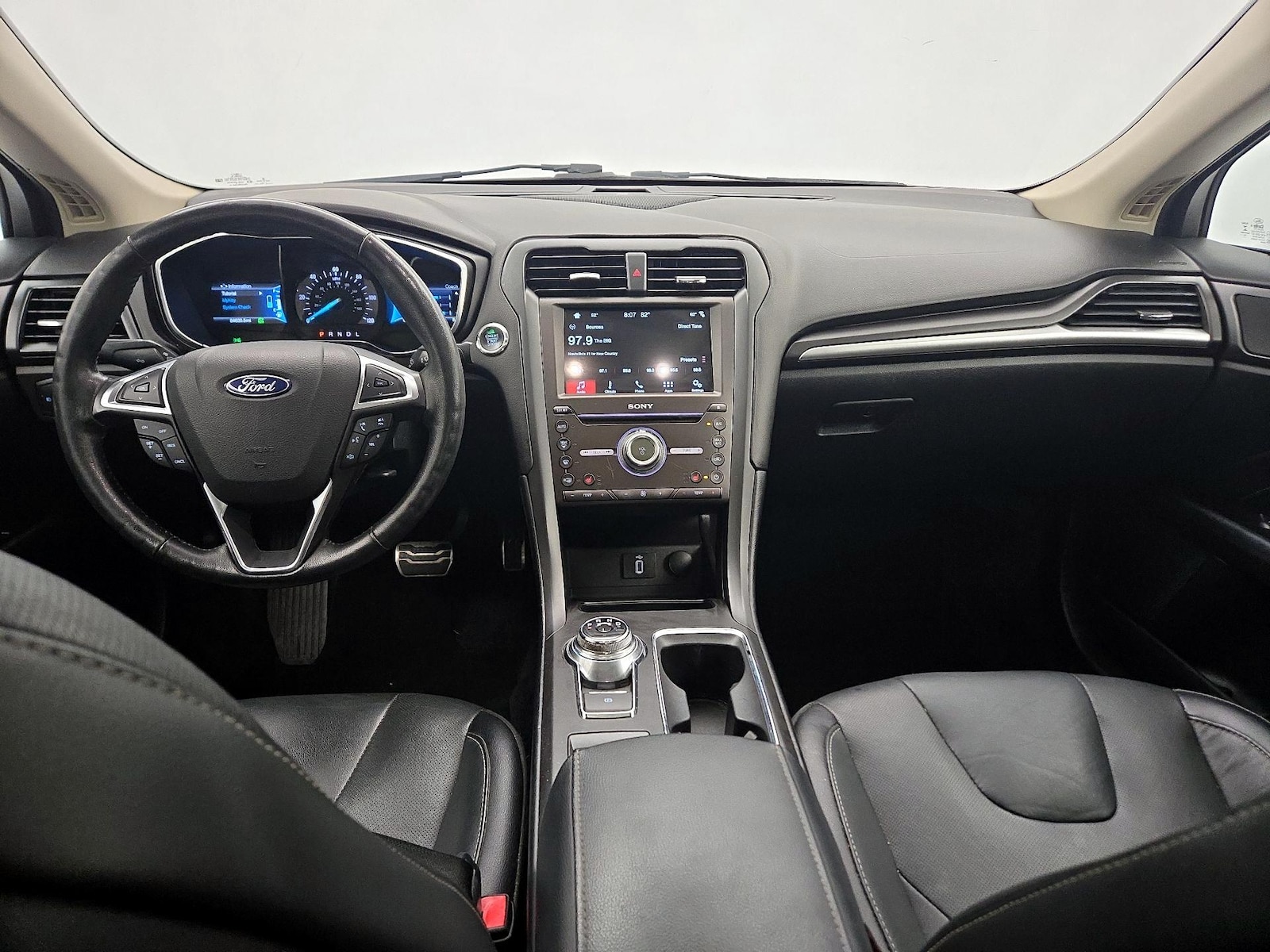 Apple CarPlay® & Android Auto™