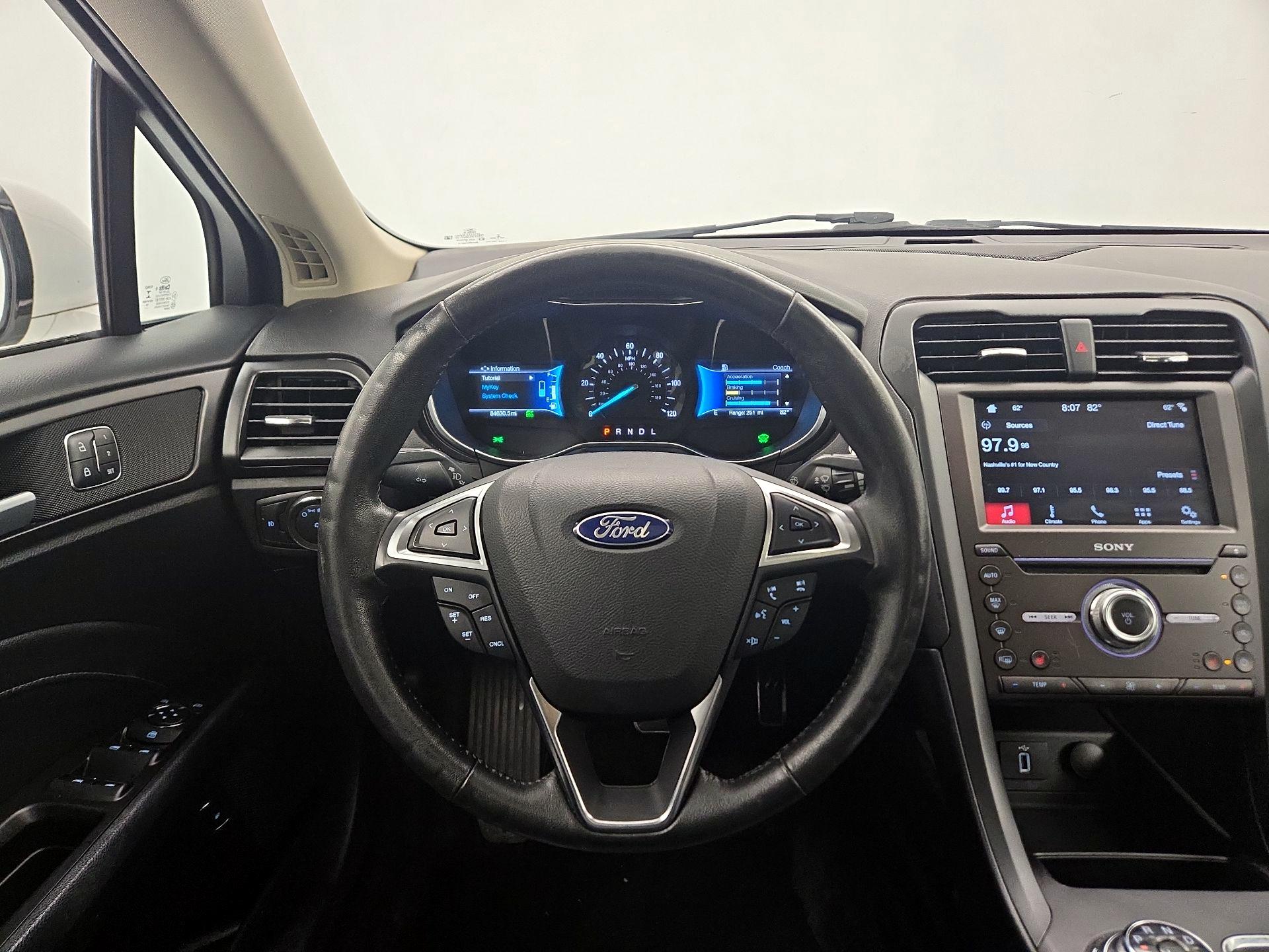 Thumbnail: 2017 Ford Fusion - 10