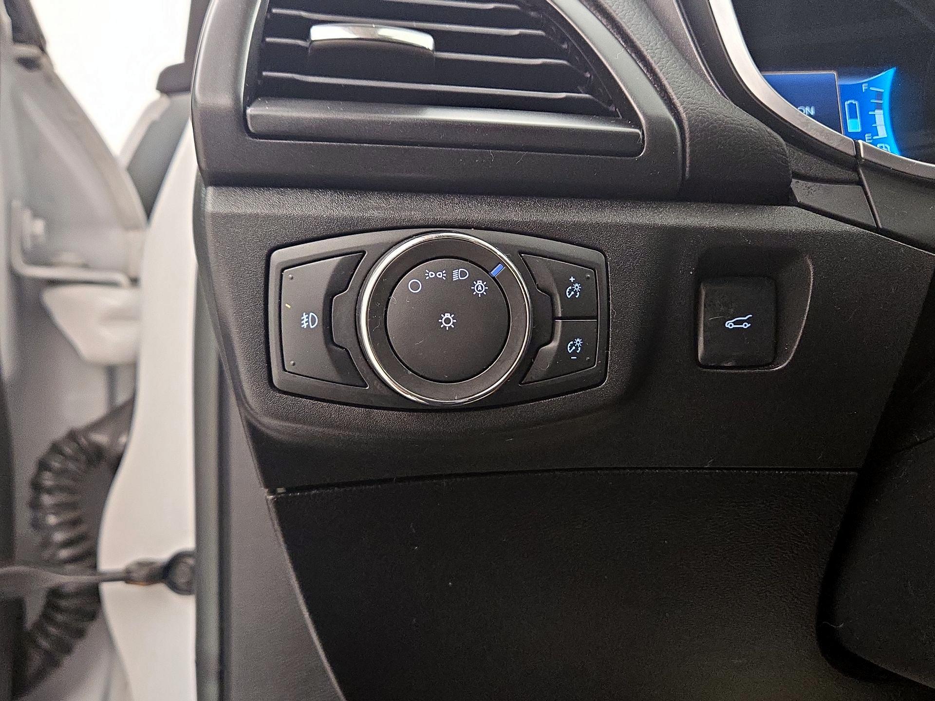 Thumbnail: 2017 Ford Fusion - 13