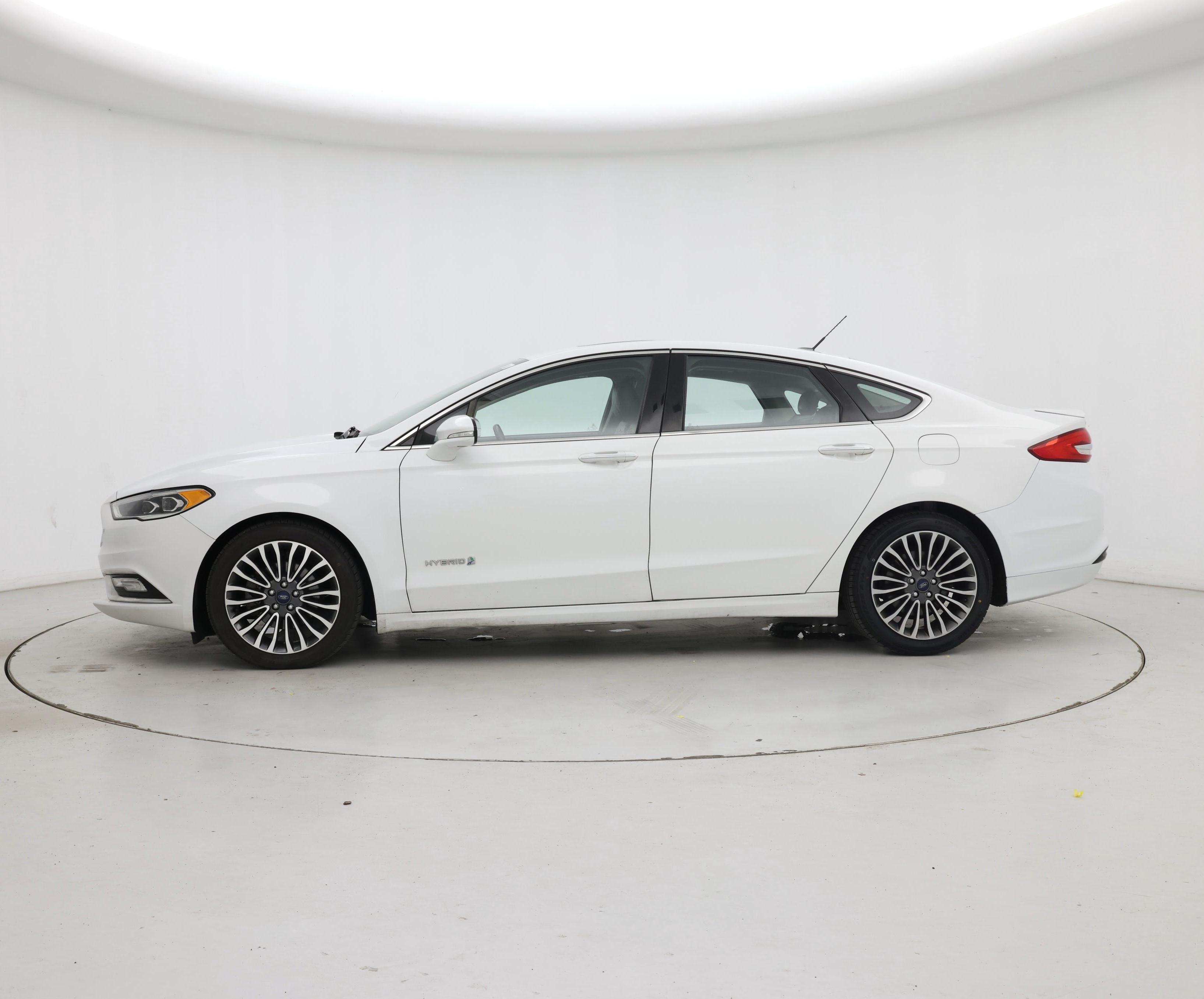 Thumbnail: 2017 Ford Fusion - 3