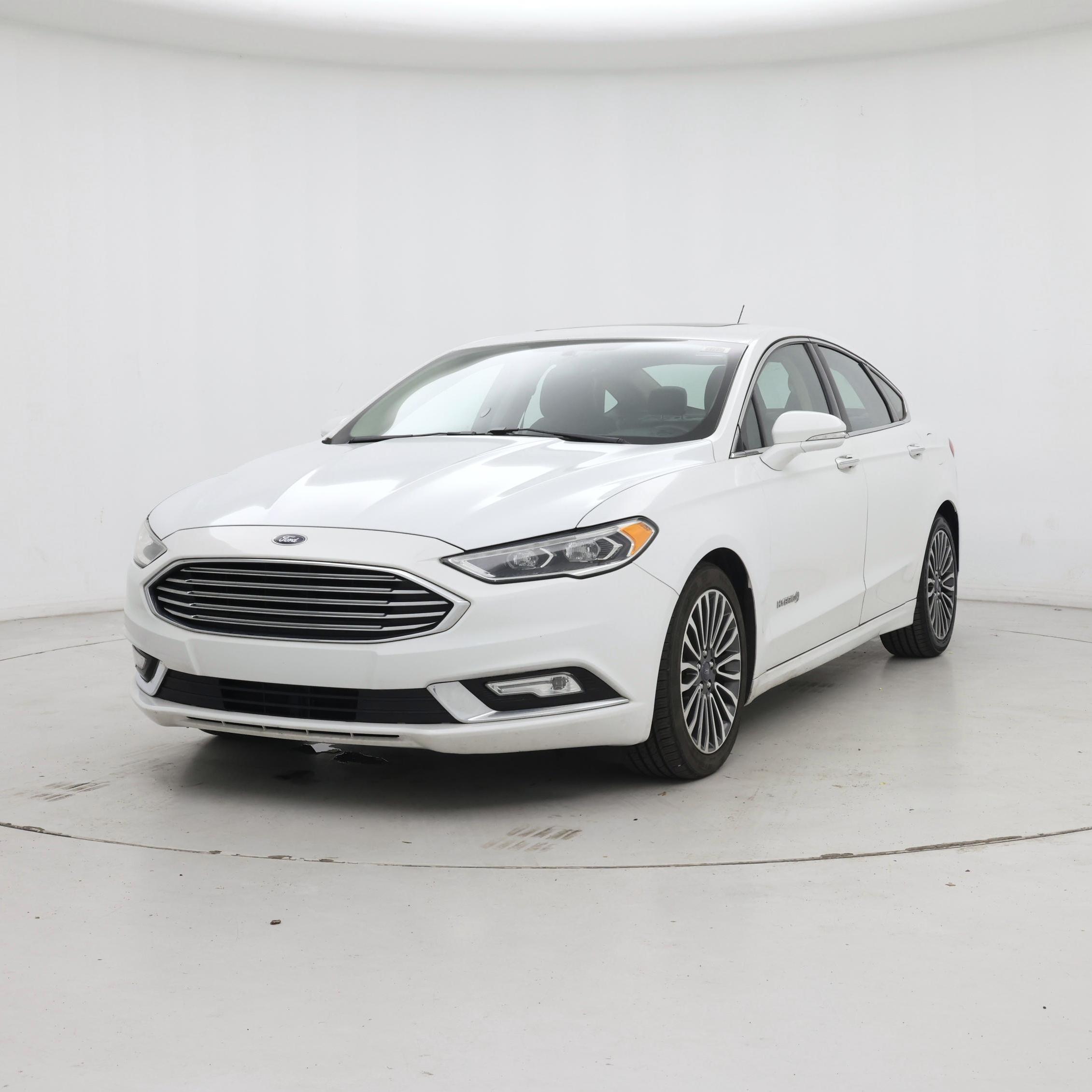 Thumbnail: 2017 Ford Fusion - 4