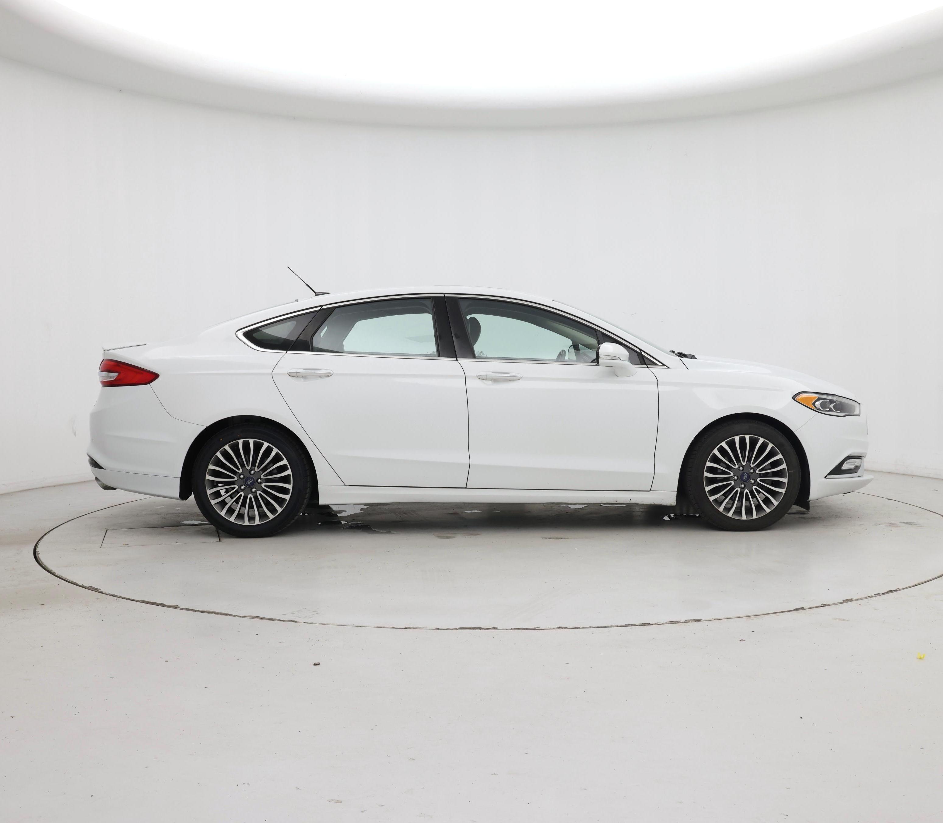 Thumbnail: 2017 Ford Fusion - 7