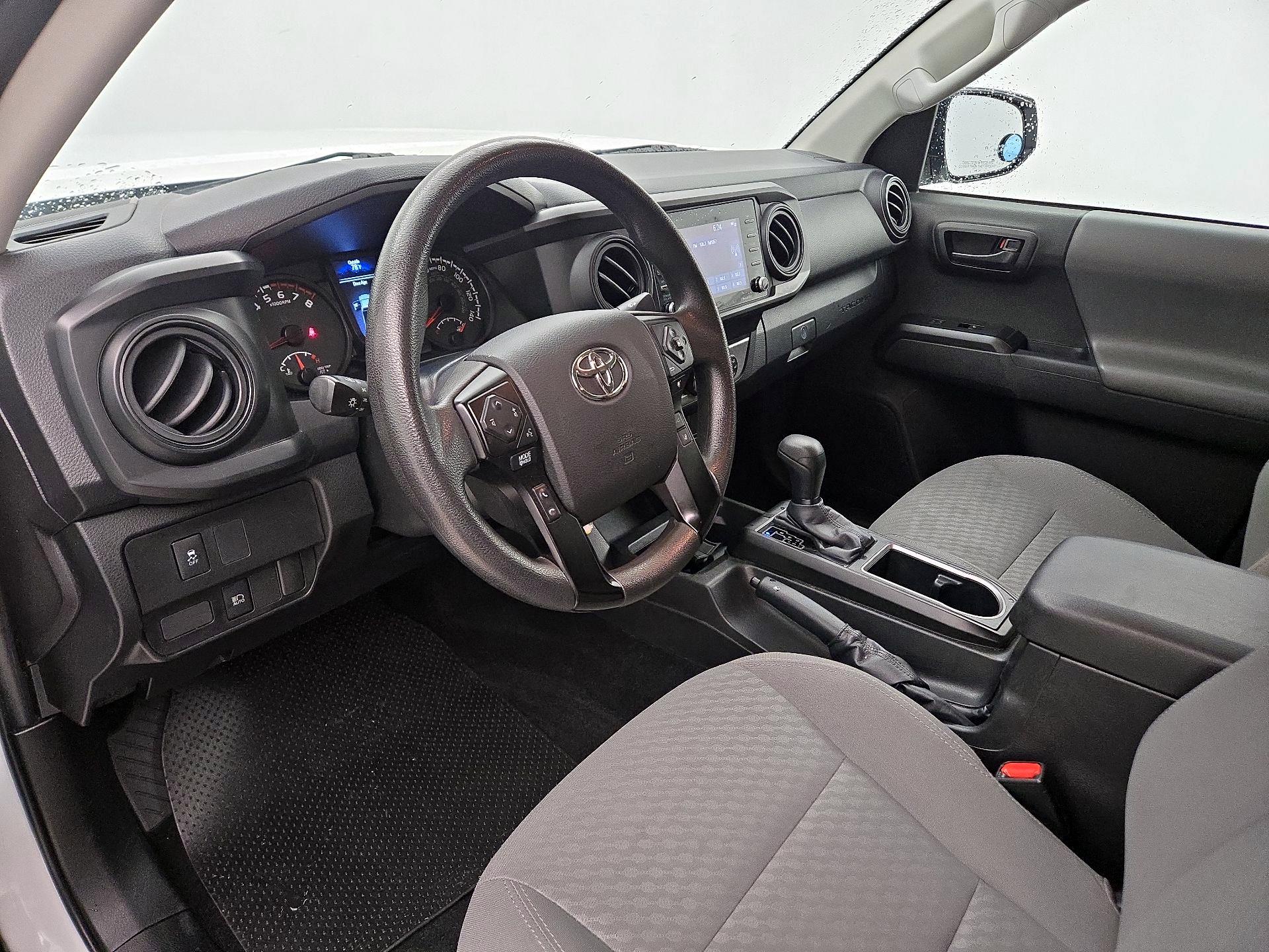 Thumbnail: 2022 Toyota Tacoma - 9