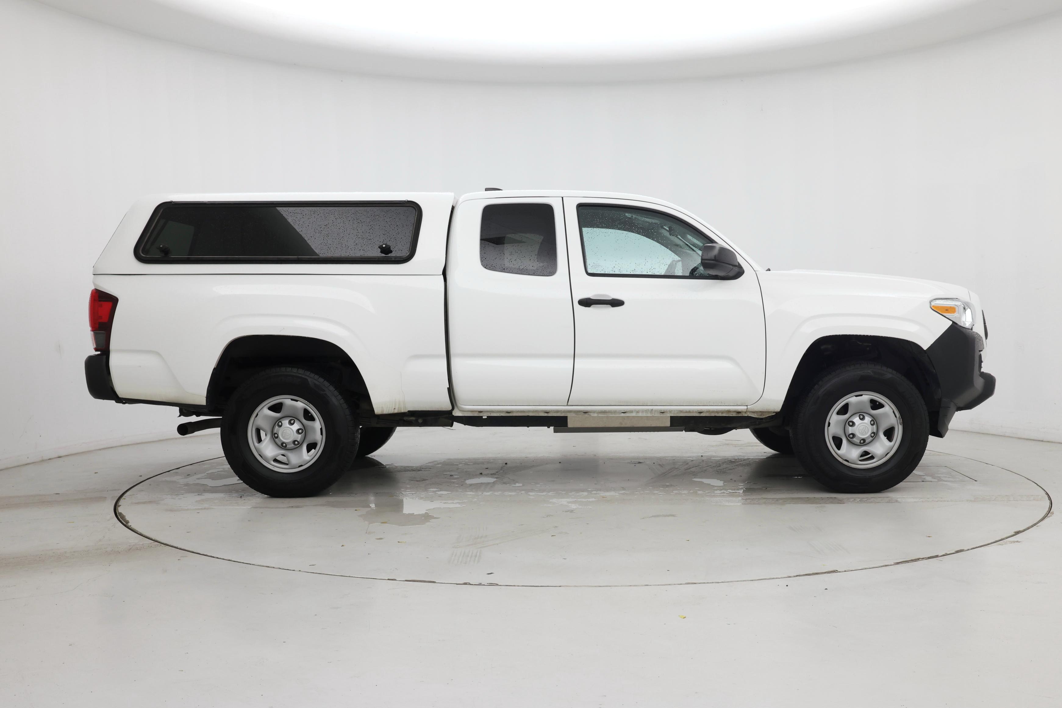 Thumbnail: 2022 Toyota Tacoma - 7