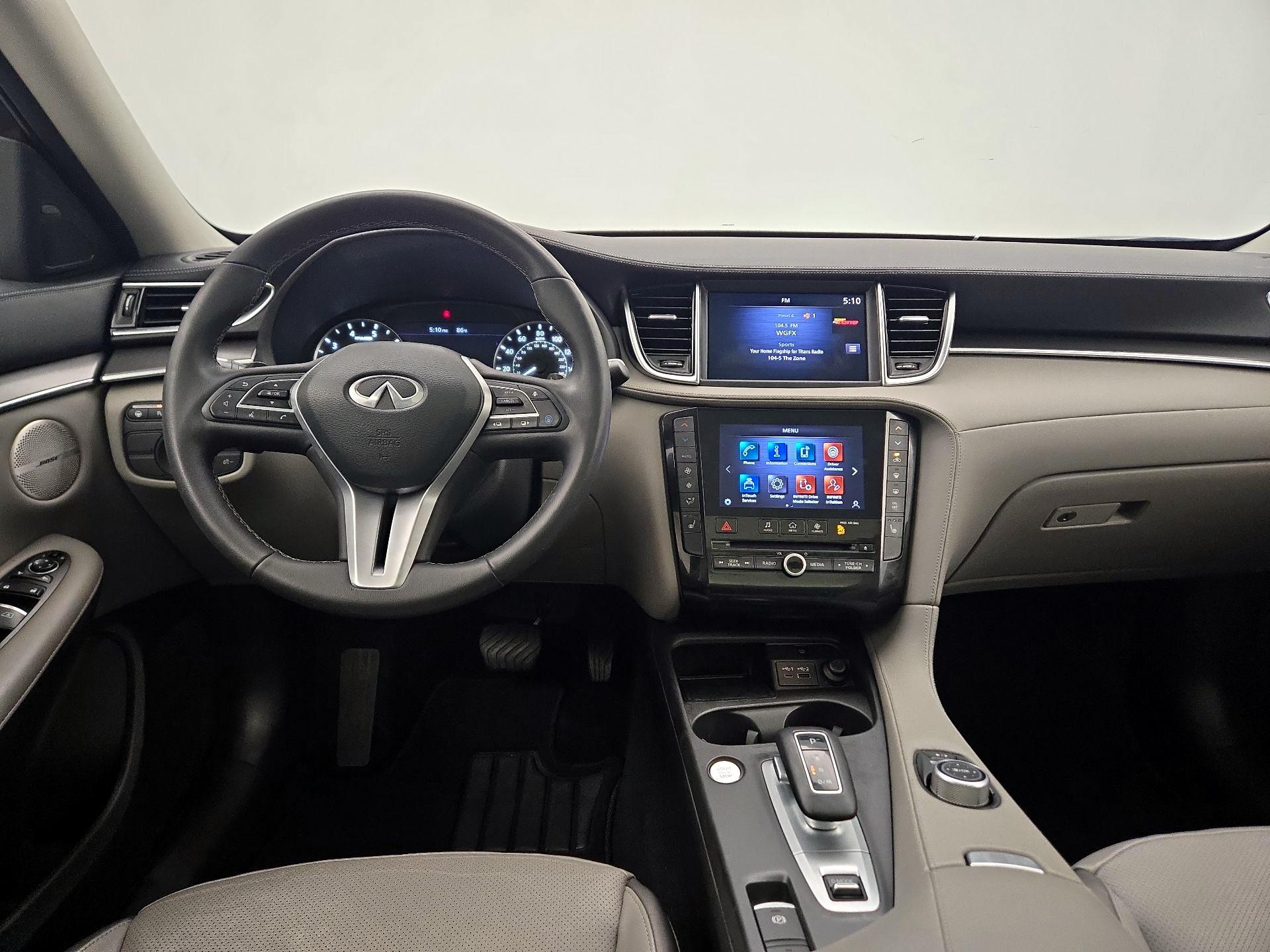 Thumbnail: 2023 INFINITI QX50 - 9