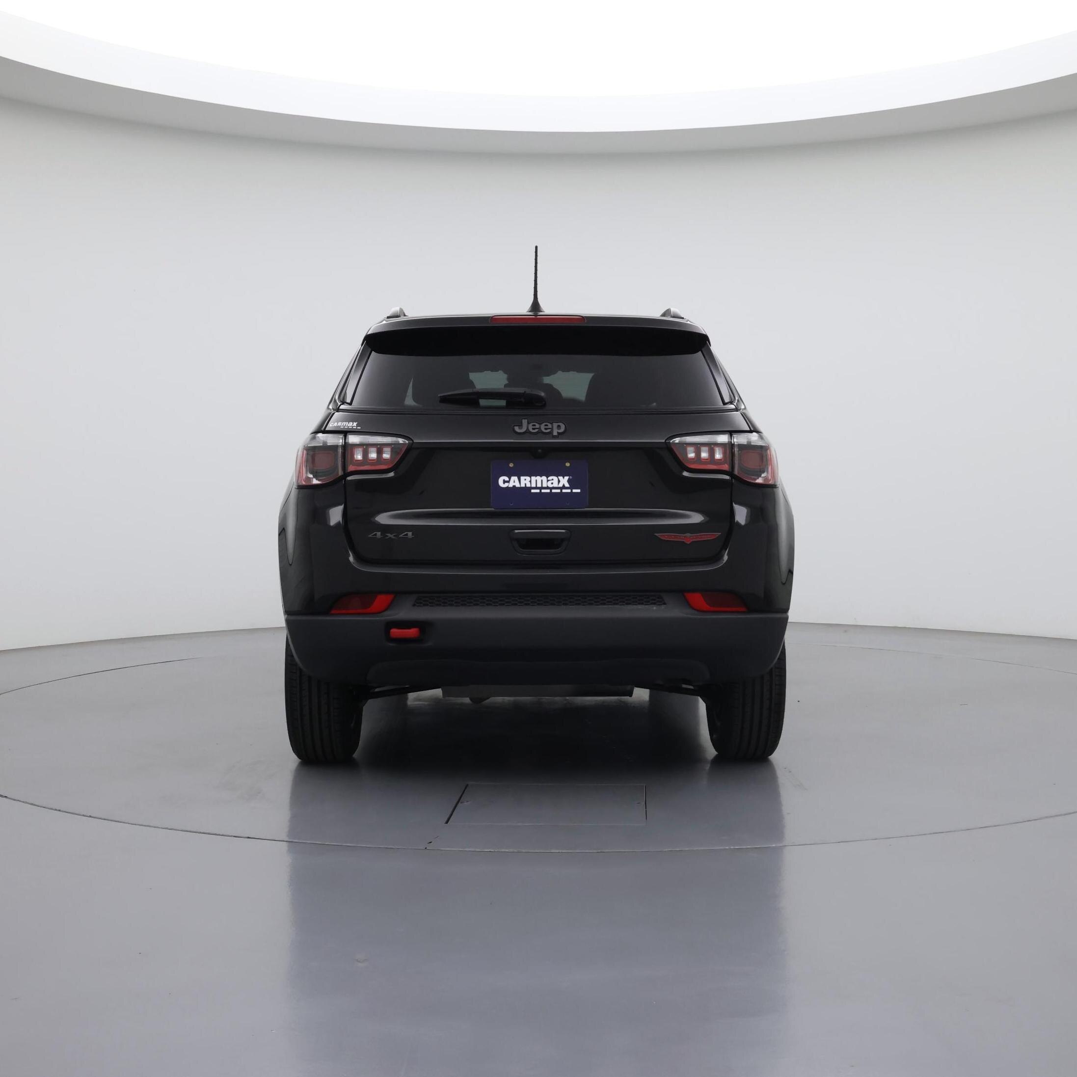 Thumbnail: 2022 Jeep Compass - 6