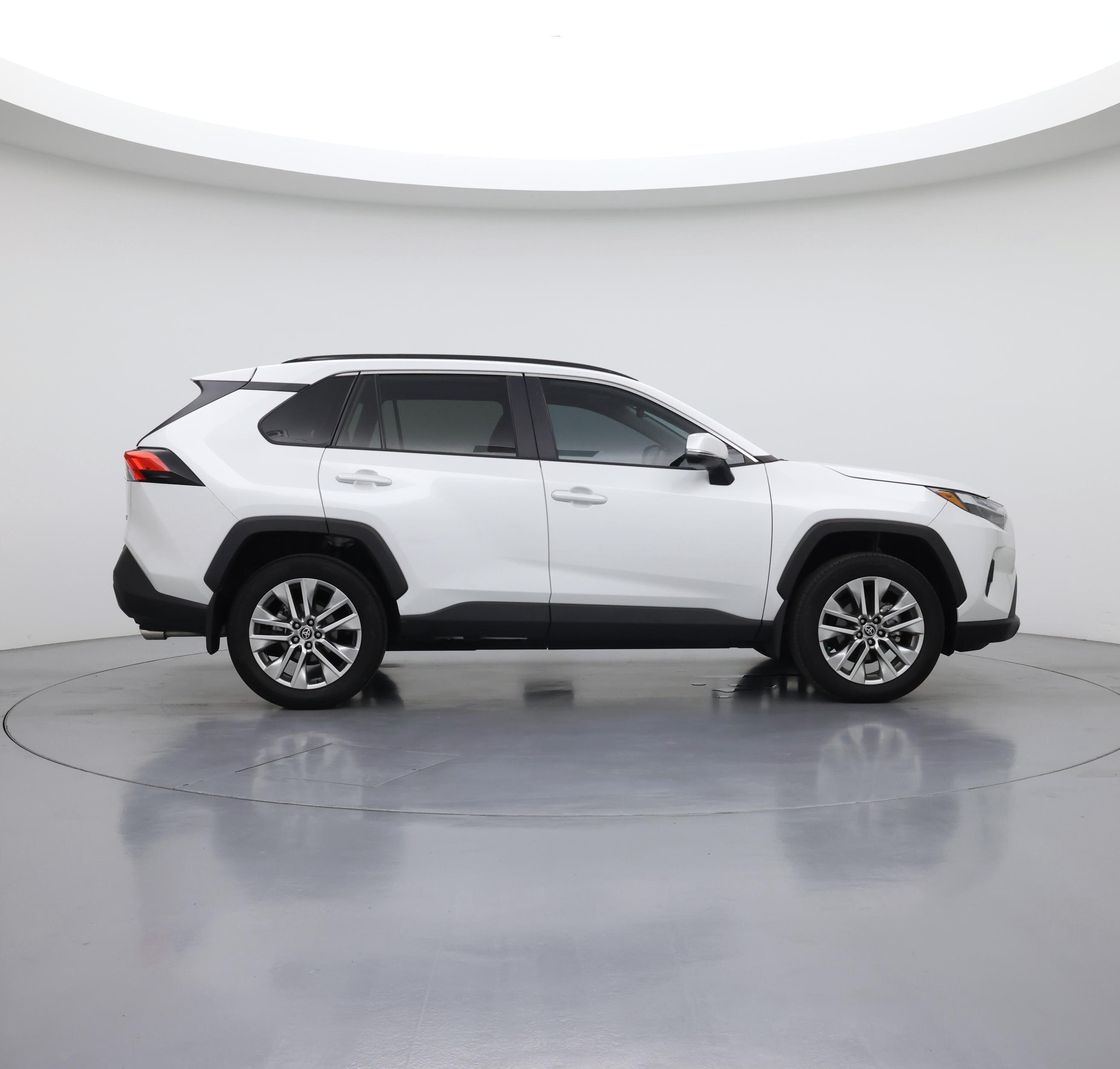 Thumbnail: 2025 Toyota RAV4 - 7