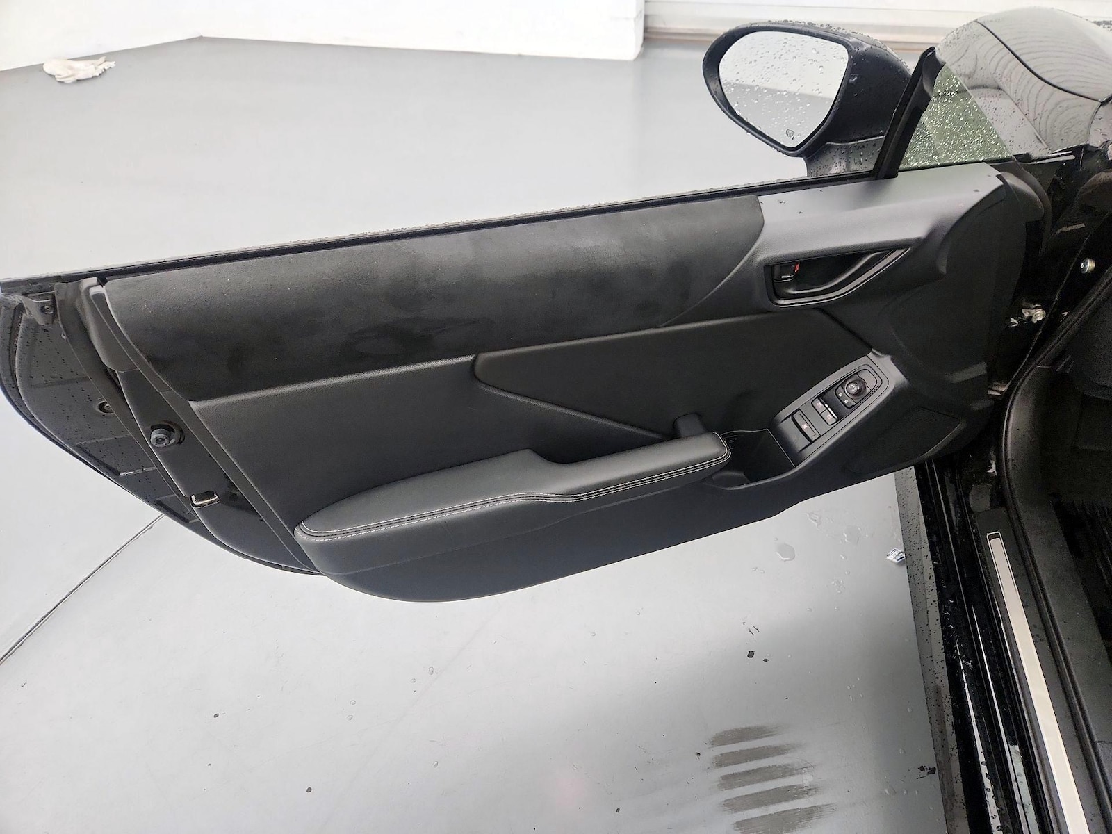 2024 Toyota GR86 Premium - Photo 13
