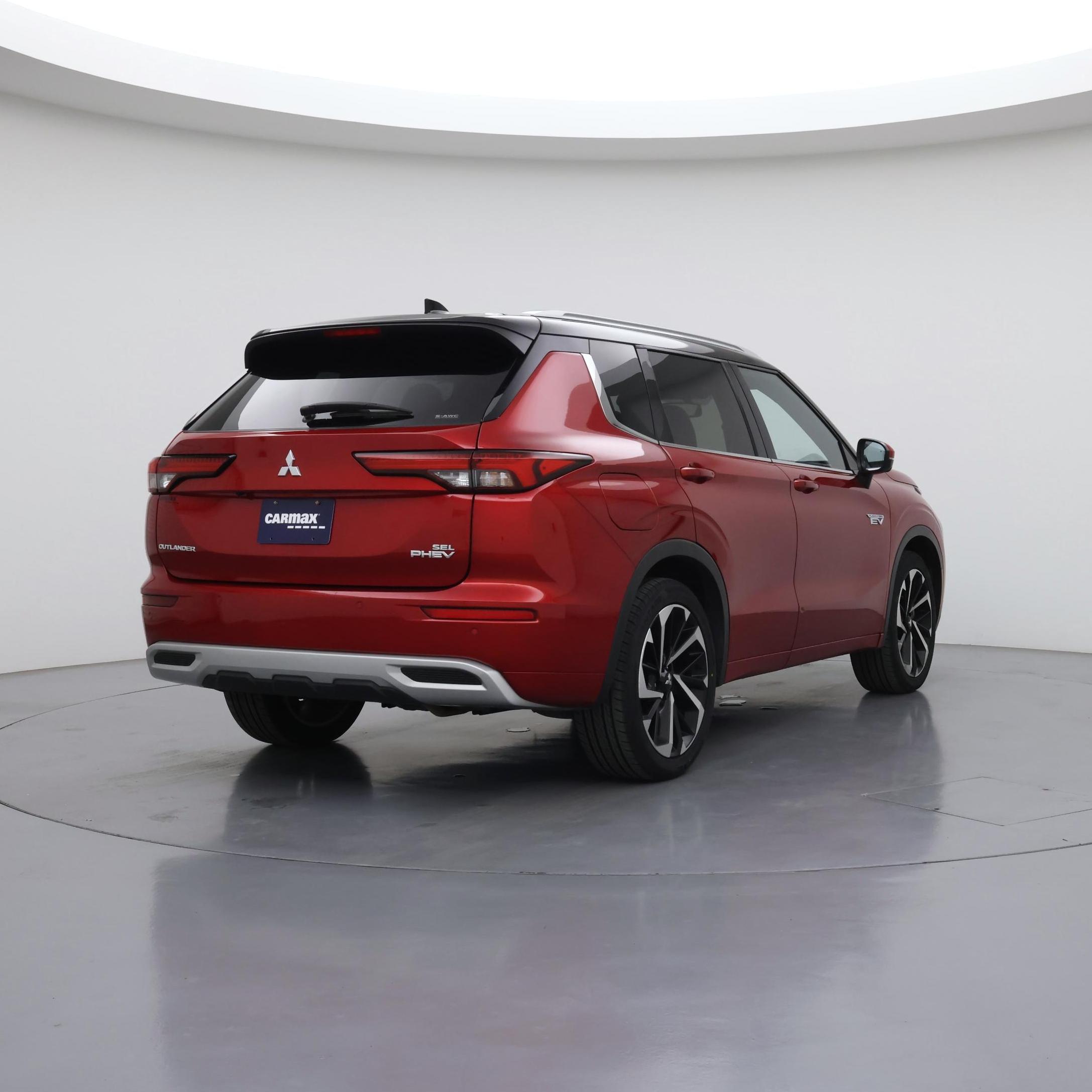 Thumbnail: 2024 Mitsubishi Outlander - 8