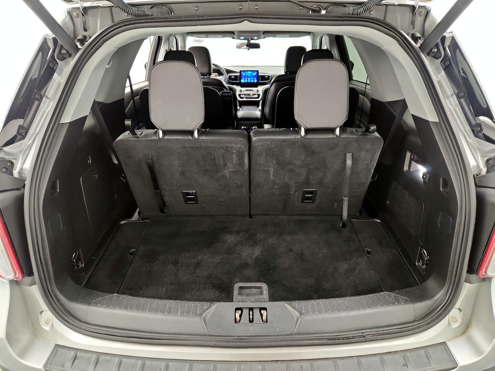 2020 Ford Explorer XLT - Photo 21