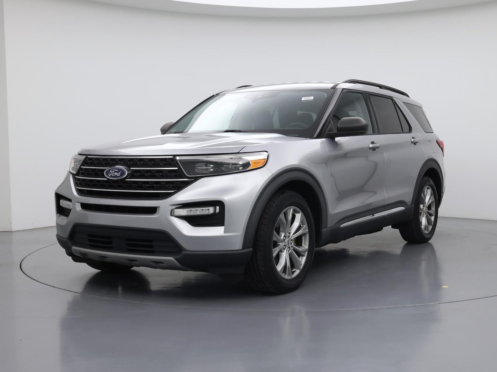 2020 Ford Explorer XLT - Photo 5