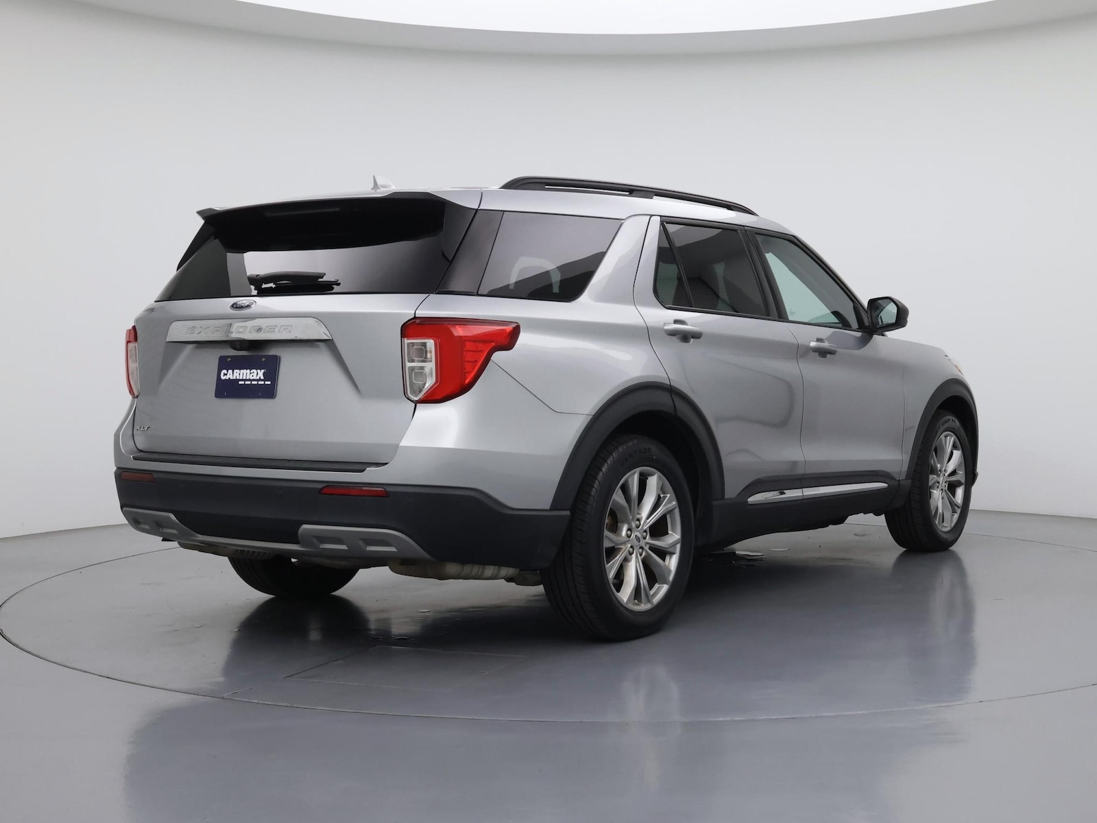 2020 Ford Explorer XLT - Photo 9