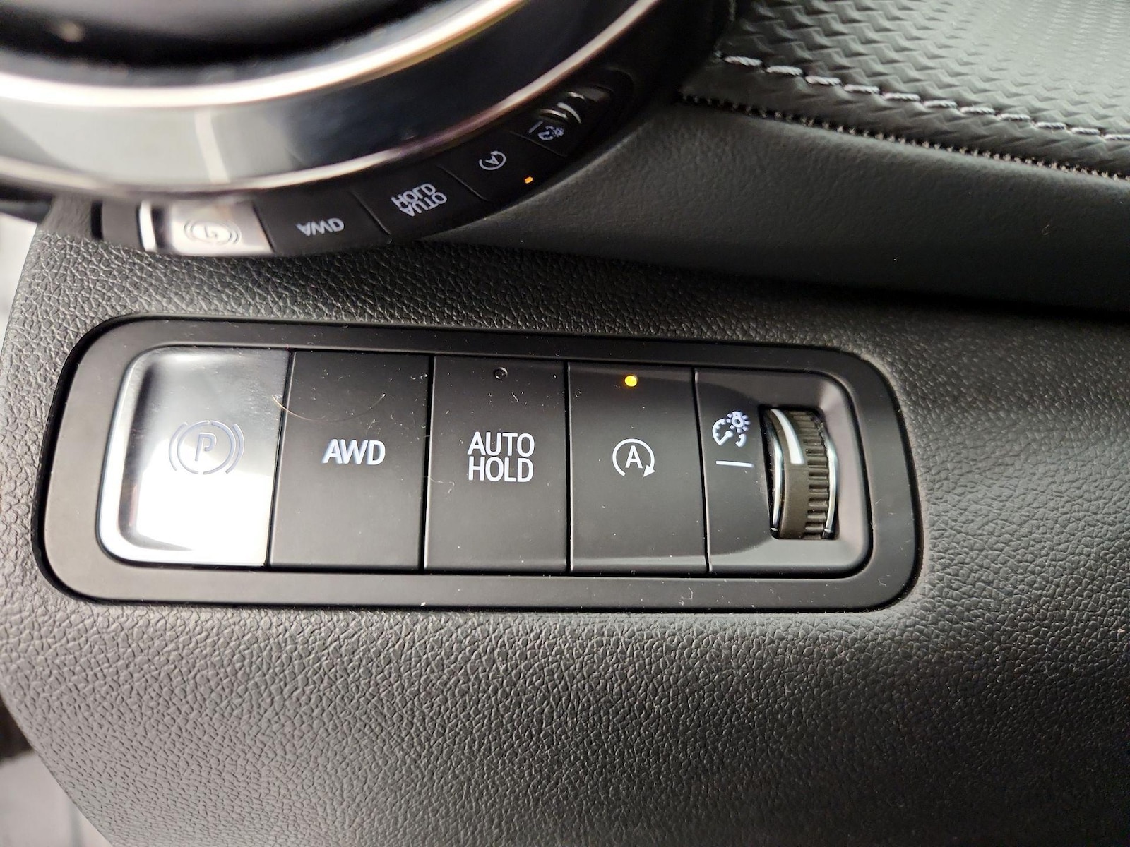 2025 Chevrolet Equinox LT - Photo 14