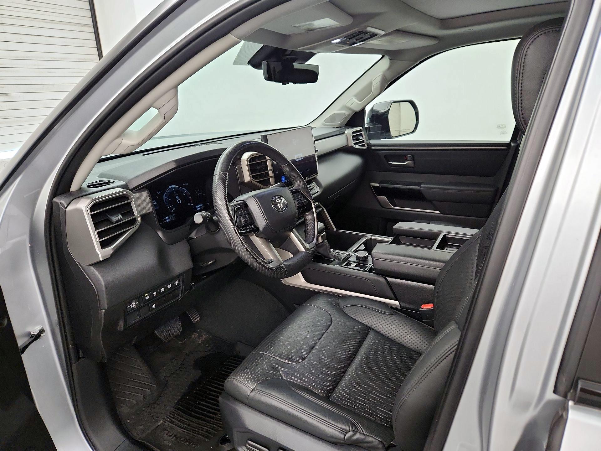Thumbnail: 2024 Toyota Tundra - 11