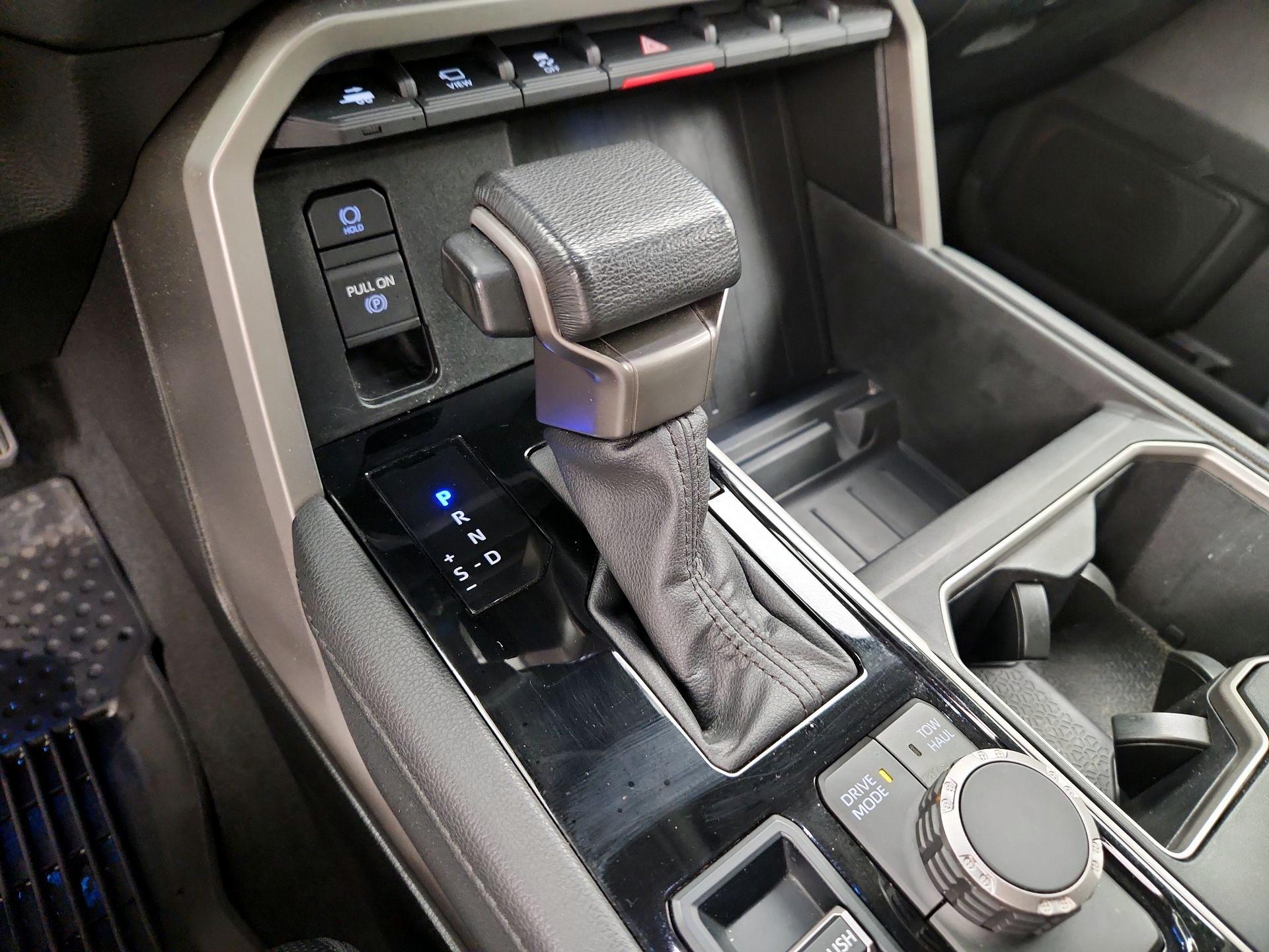 Thumbnail: 2024 Toyota Tundra - 17