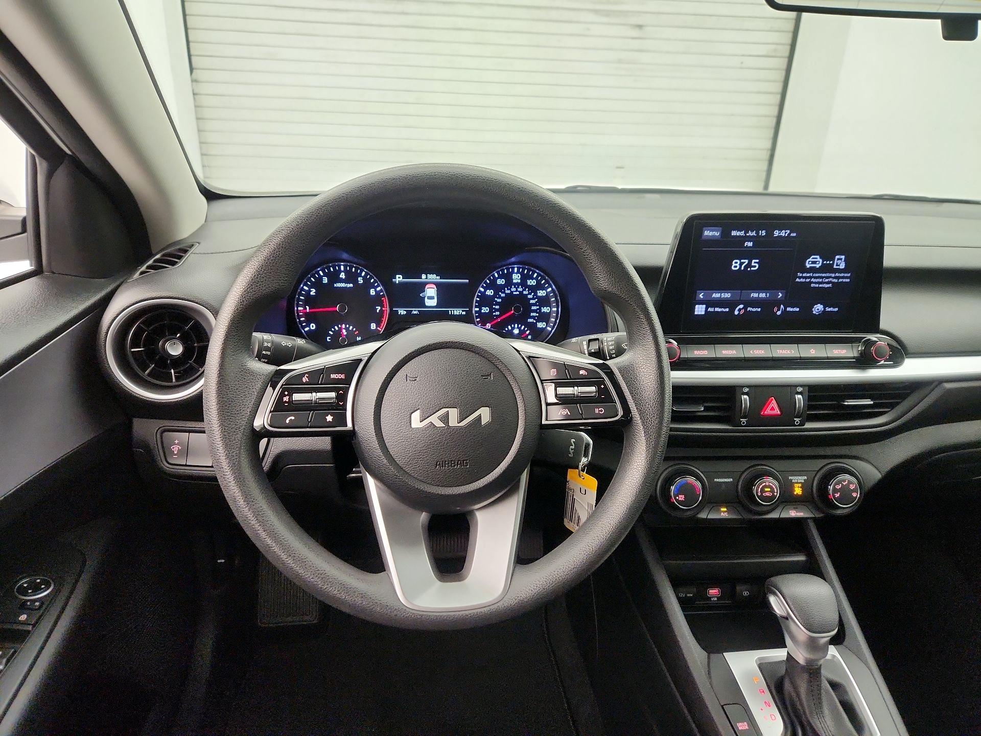 Thumbnail: 2024 Kia Forte - 10