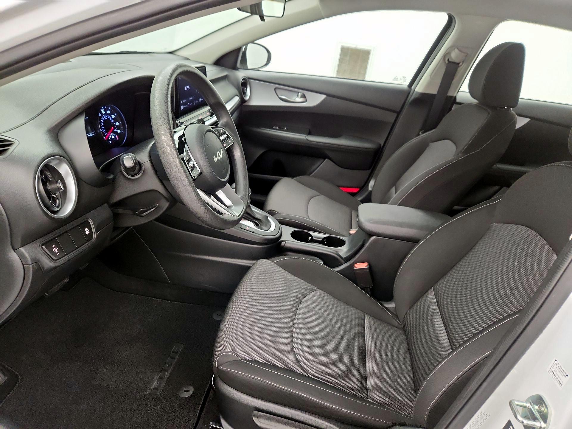 Thumbnail: 2024 Kia Forte - 11