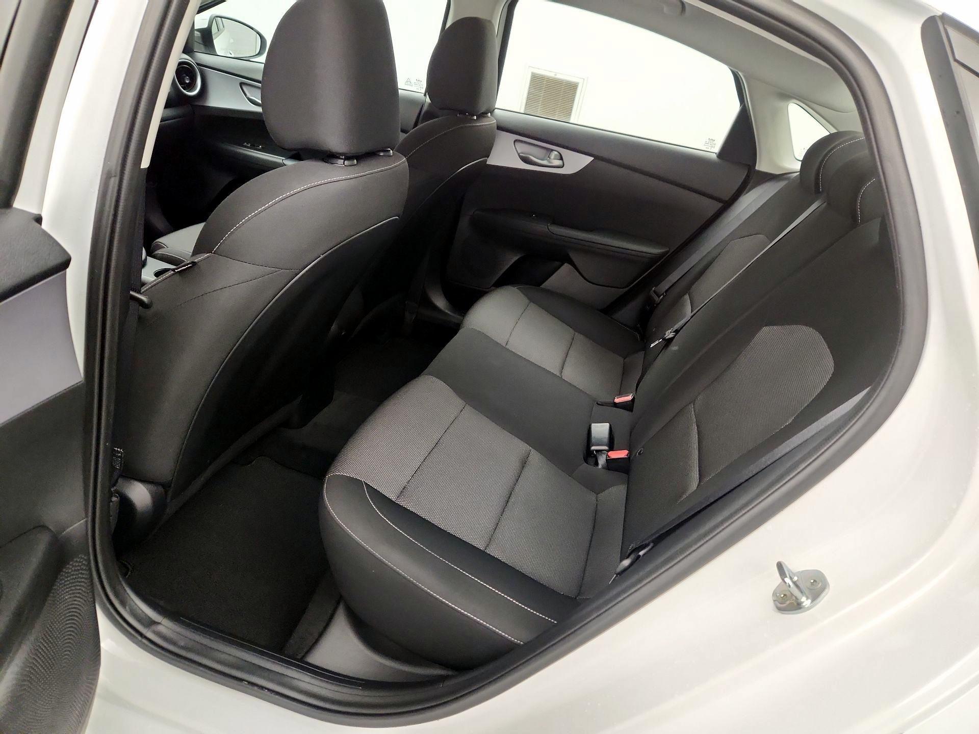 Thumbnail: 2024 Kia Forte - 19