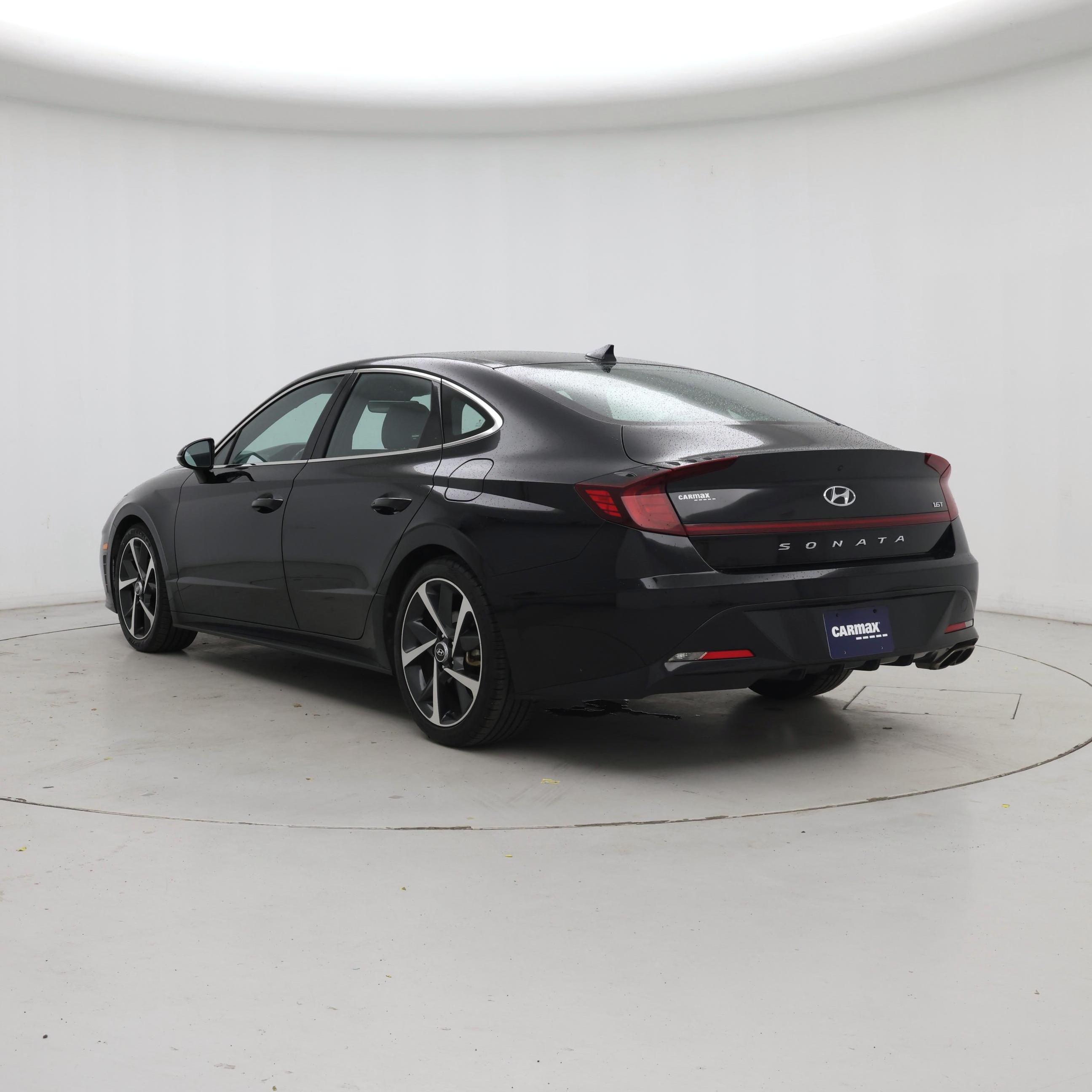Thumbnail: 2023 Hyundai Sonata - 2