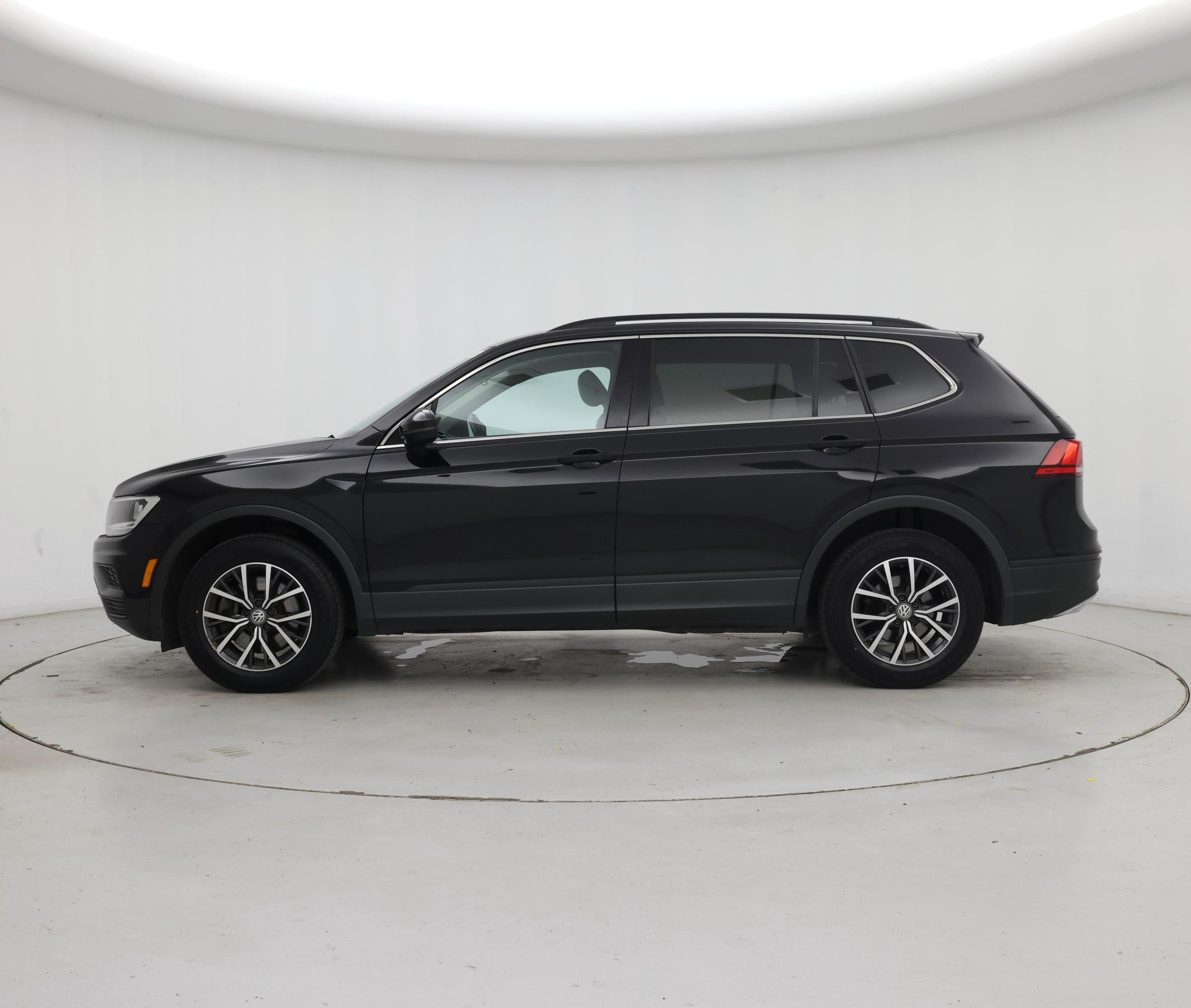 Thumbnail: 2019 Volkswagen Tiguan - 3