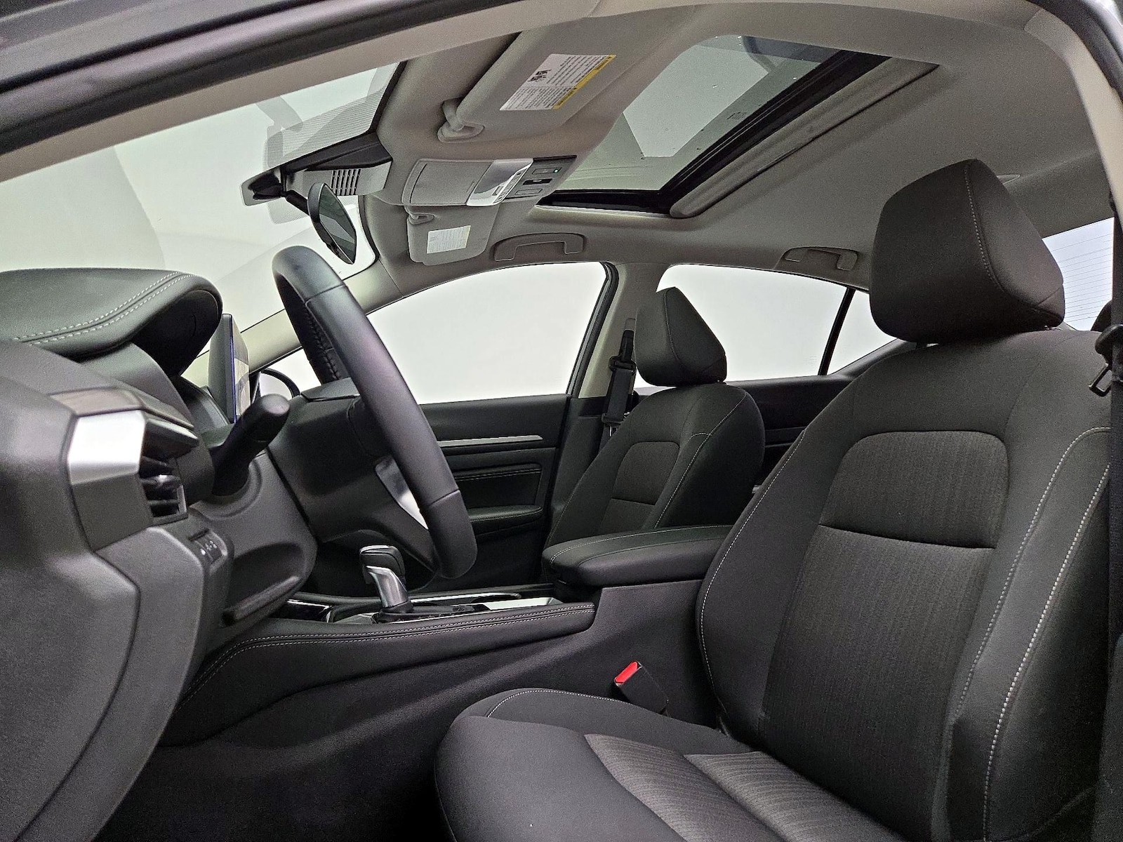 Sunroof(s) & Overhead Airbags