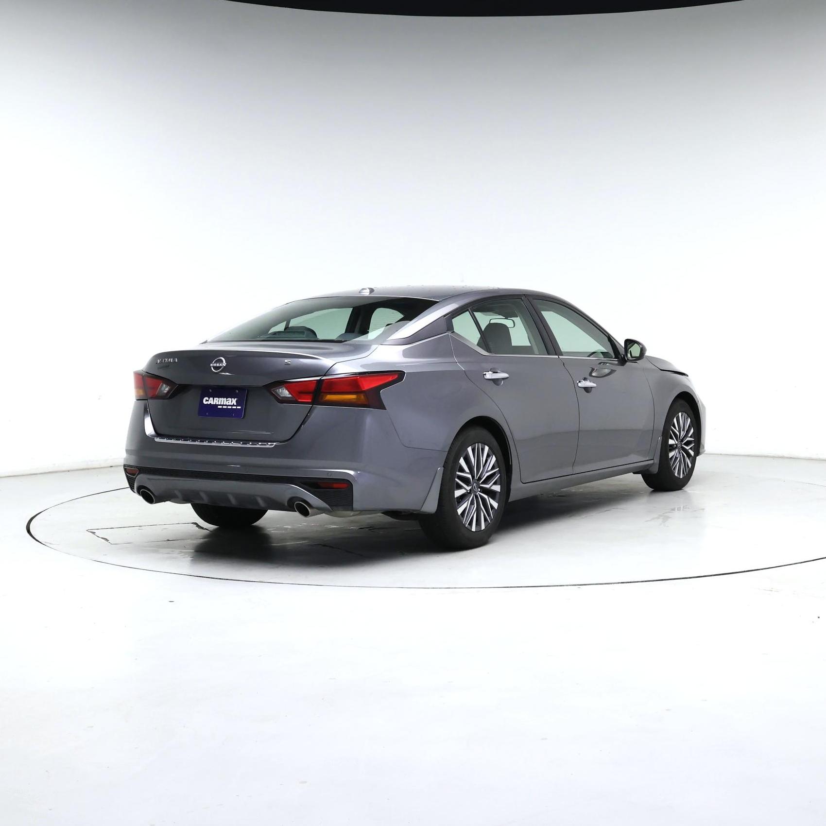 Thumbnail: 2023 Nissan Altima - 8