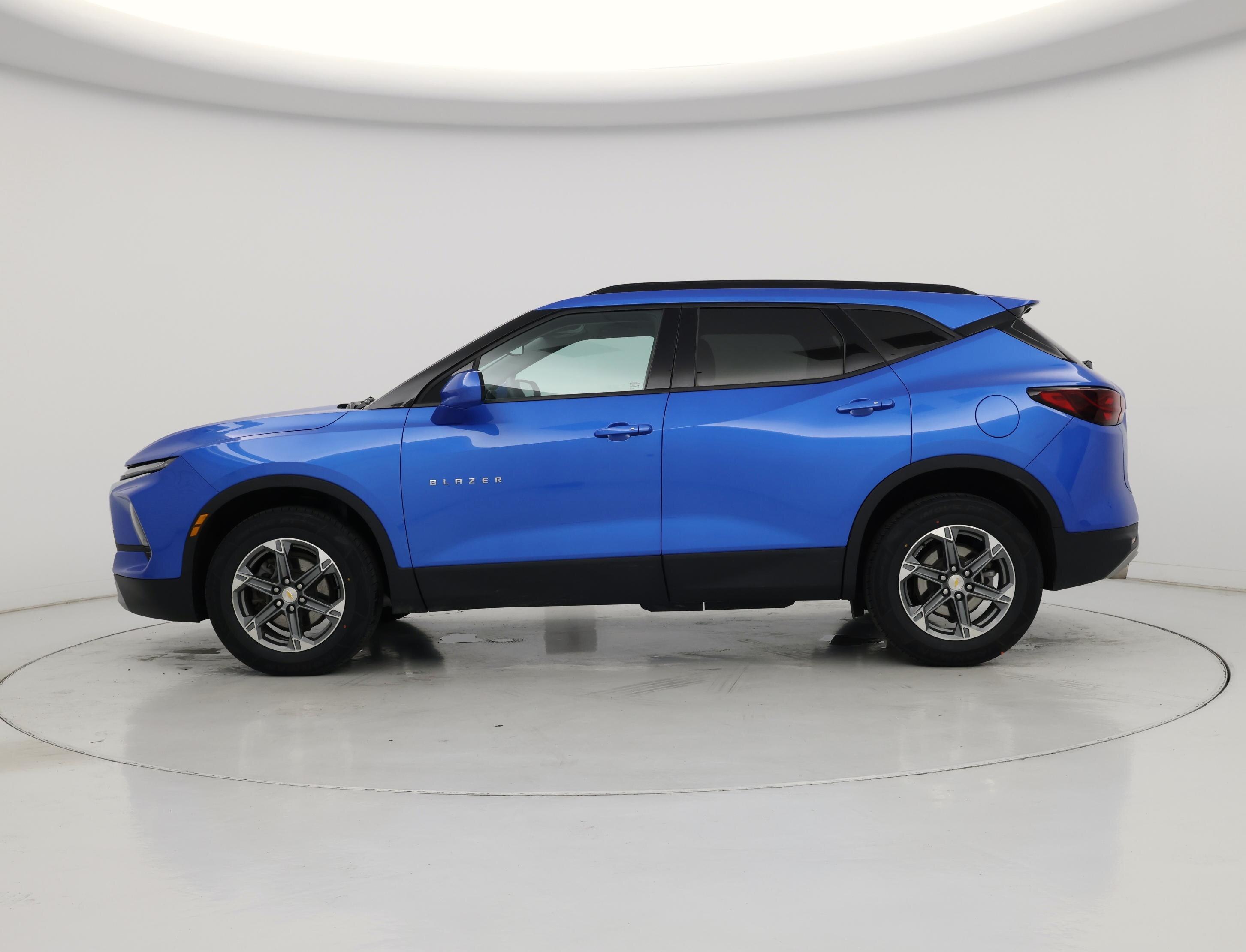 Thumbnail: 2024 Chevrolet Blazer - 3