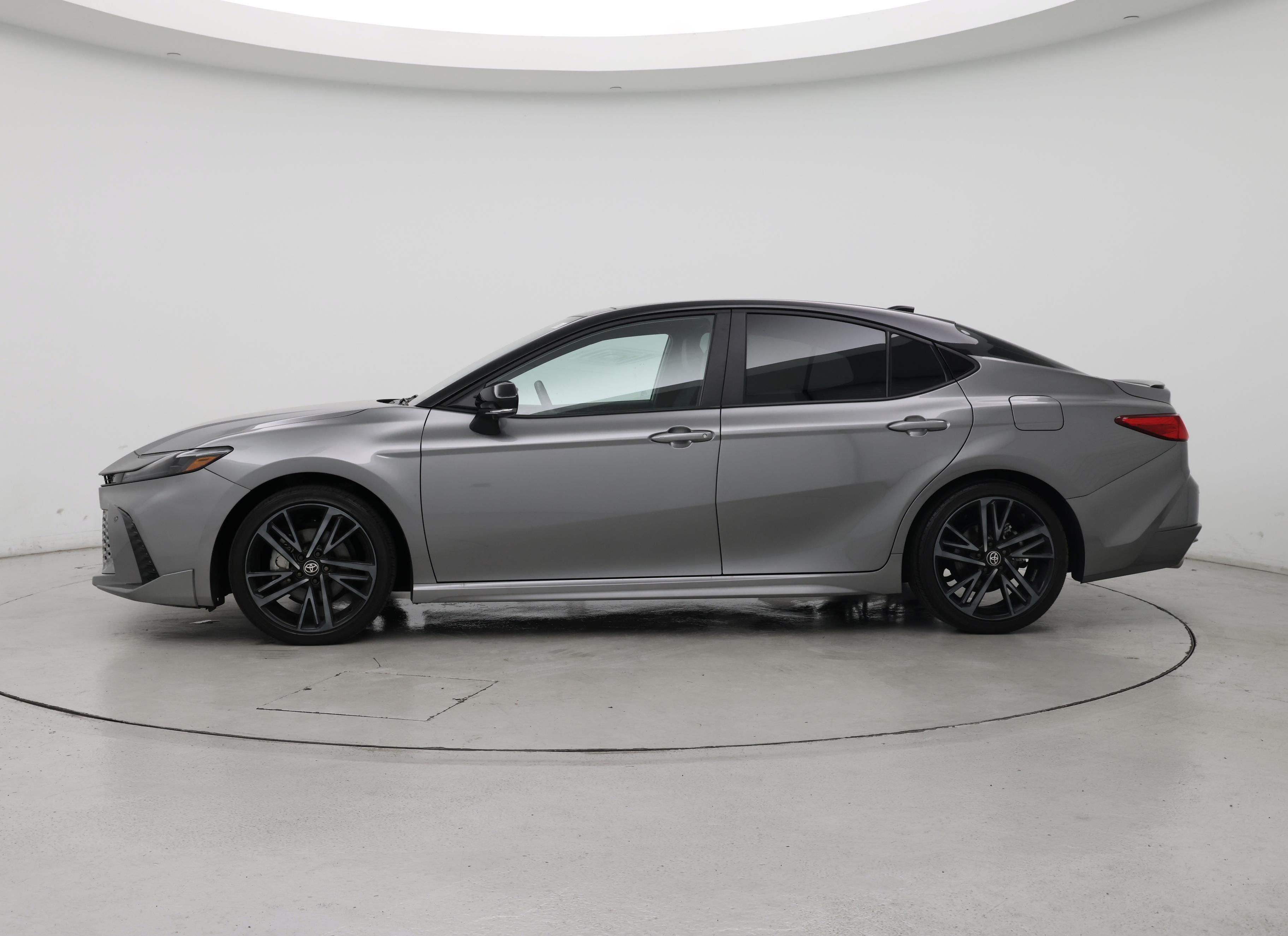 Thumbnail: 2025 Toyota Camry - 3