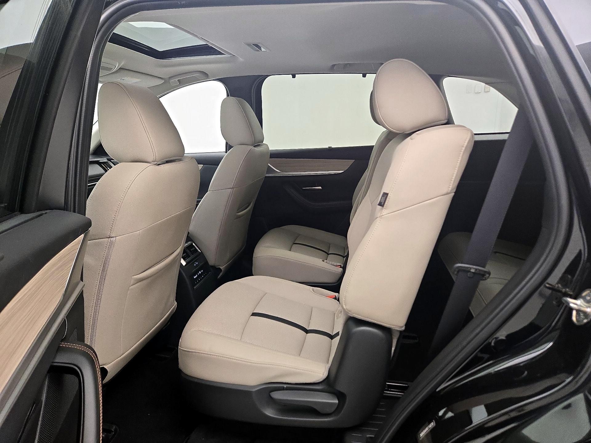 Thumbnail: 2024 Mazda CX-90 - 20