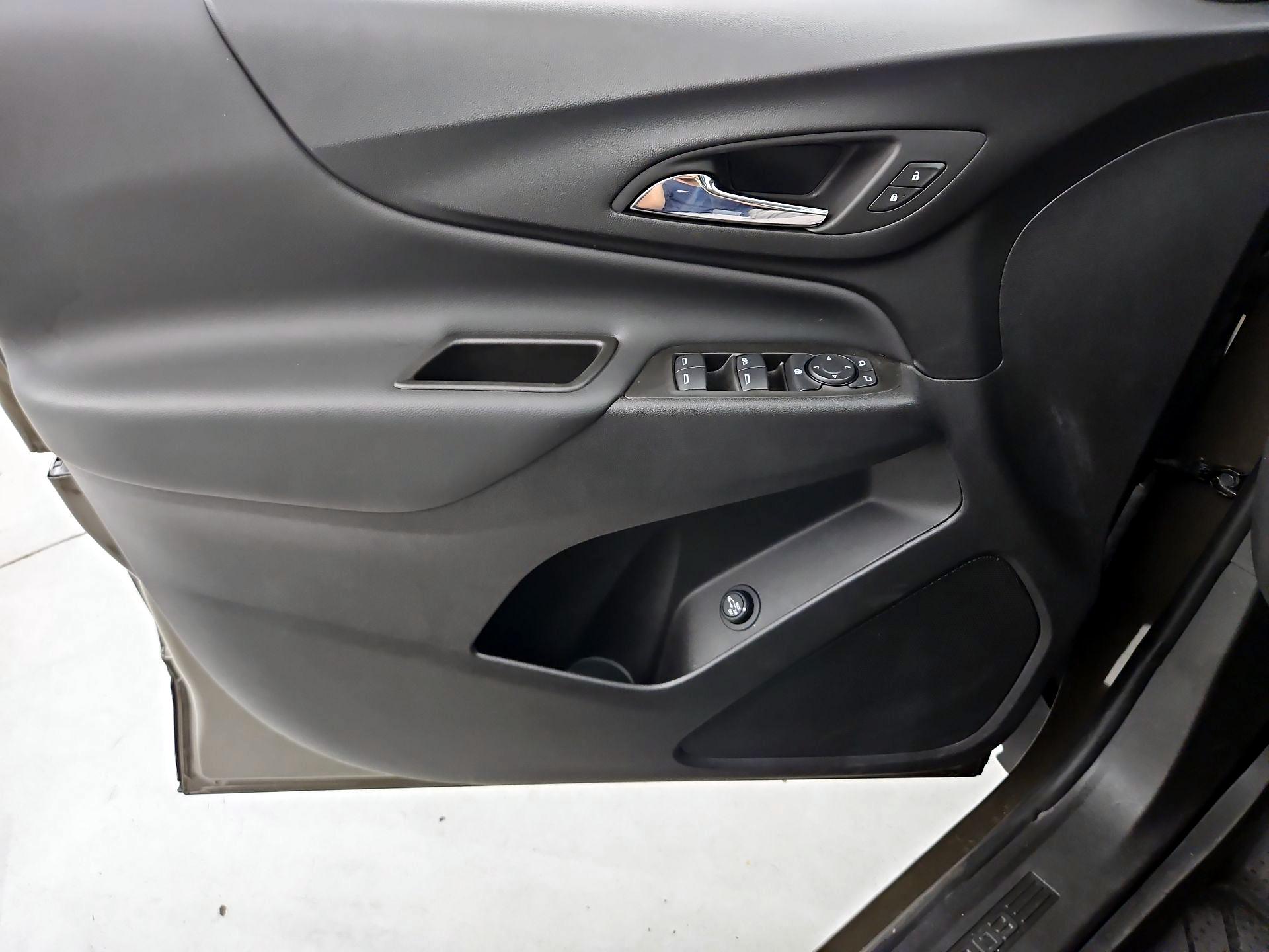 Thumbnail: 2024 Chevrolet Equinox - 12