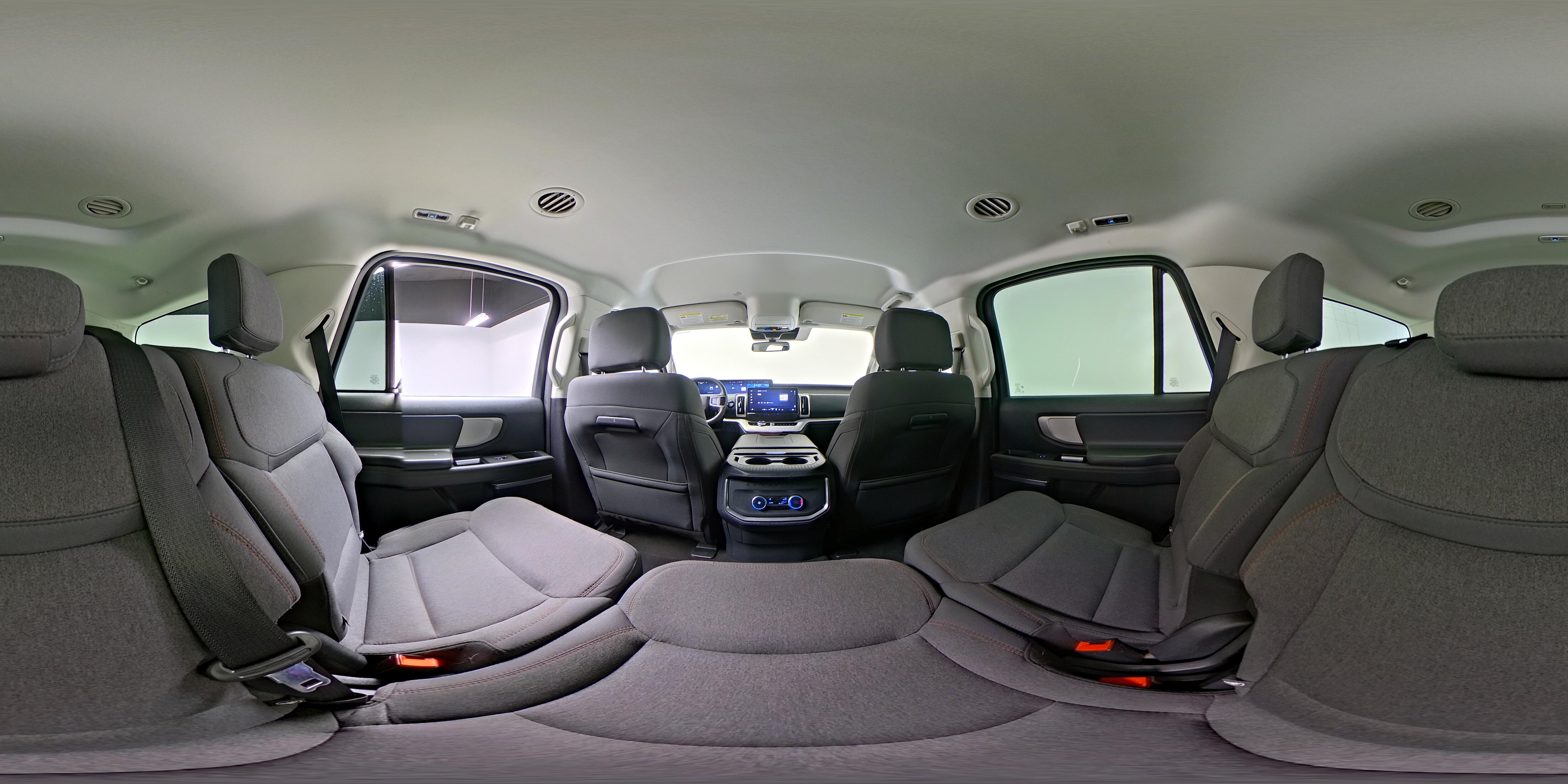 2025 Ford Expedition Active - Photo 28