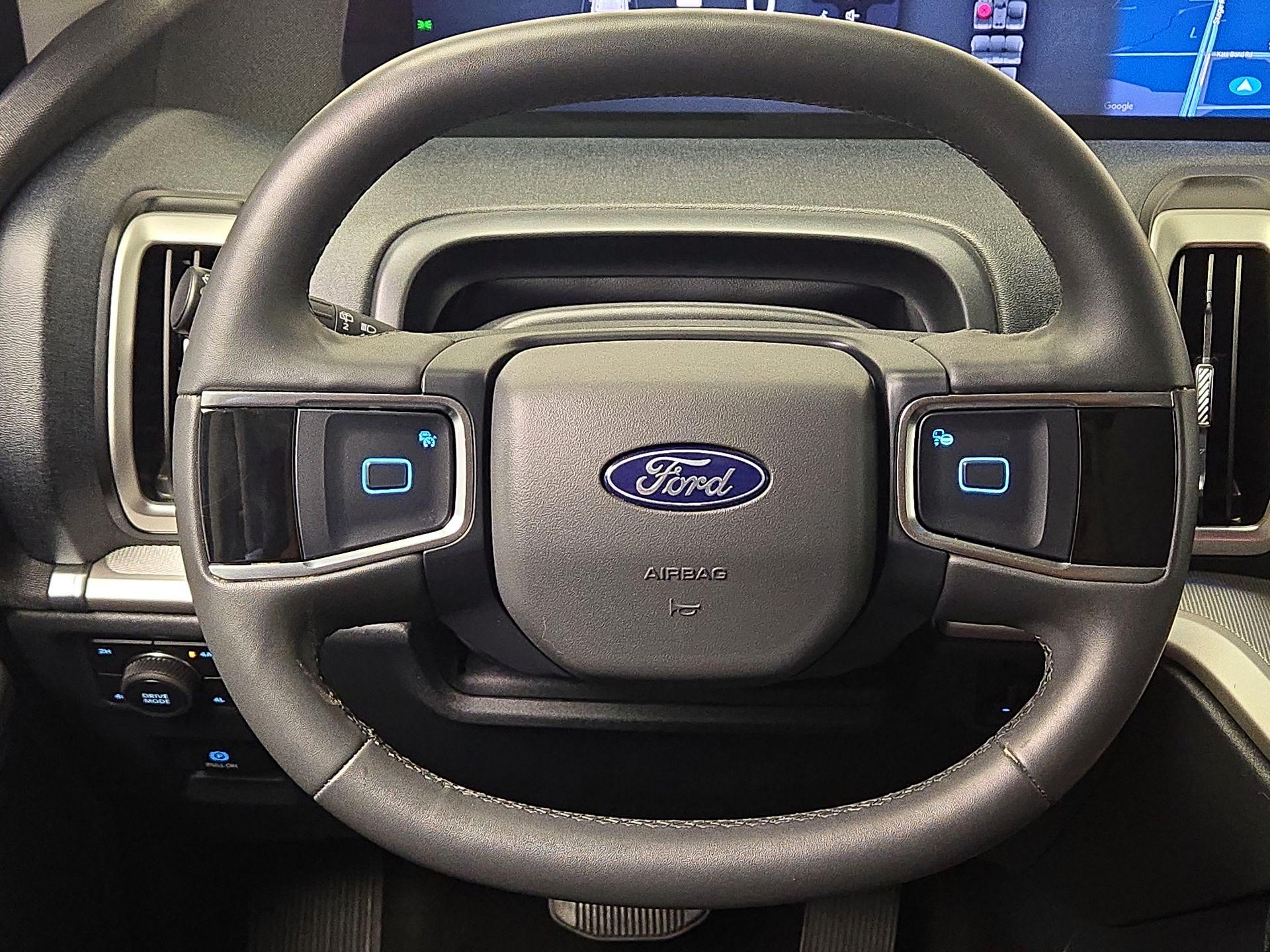 Thumbnail: 2025 Ford Expedition - 10