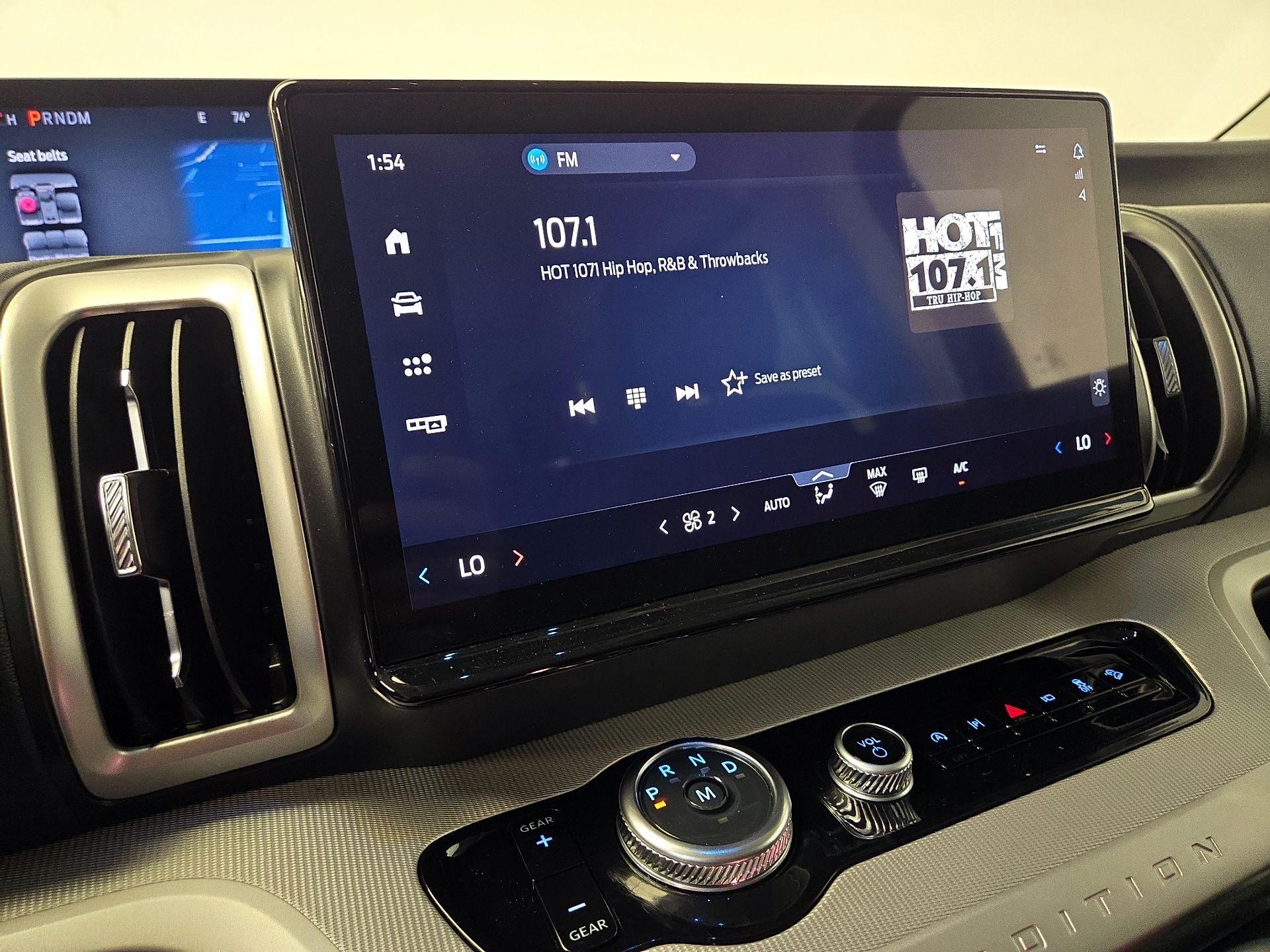 Thumbnail: 2025 Ford Expedition - 16