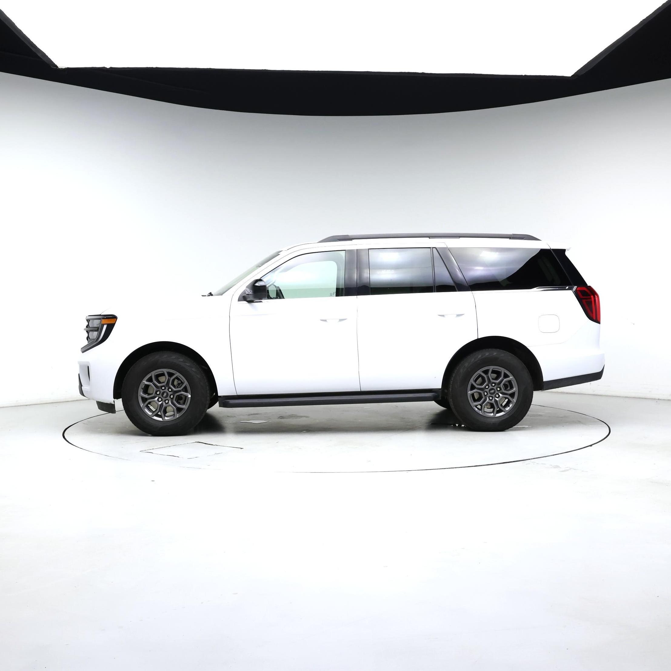 Thumbnail: 2025 Ford Expedition - 3