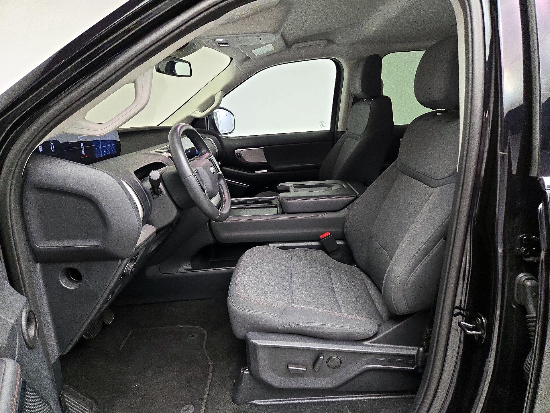 Thumbnail: 2025 Ford Expedition MAX - 11