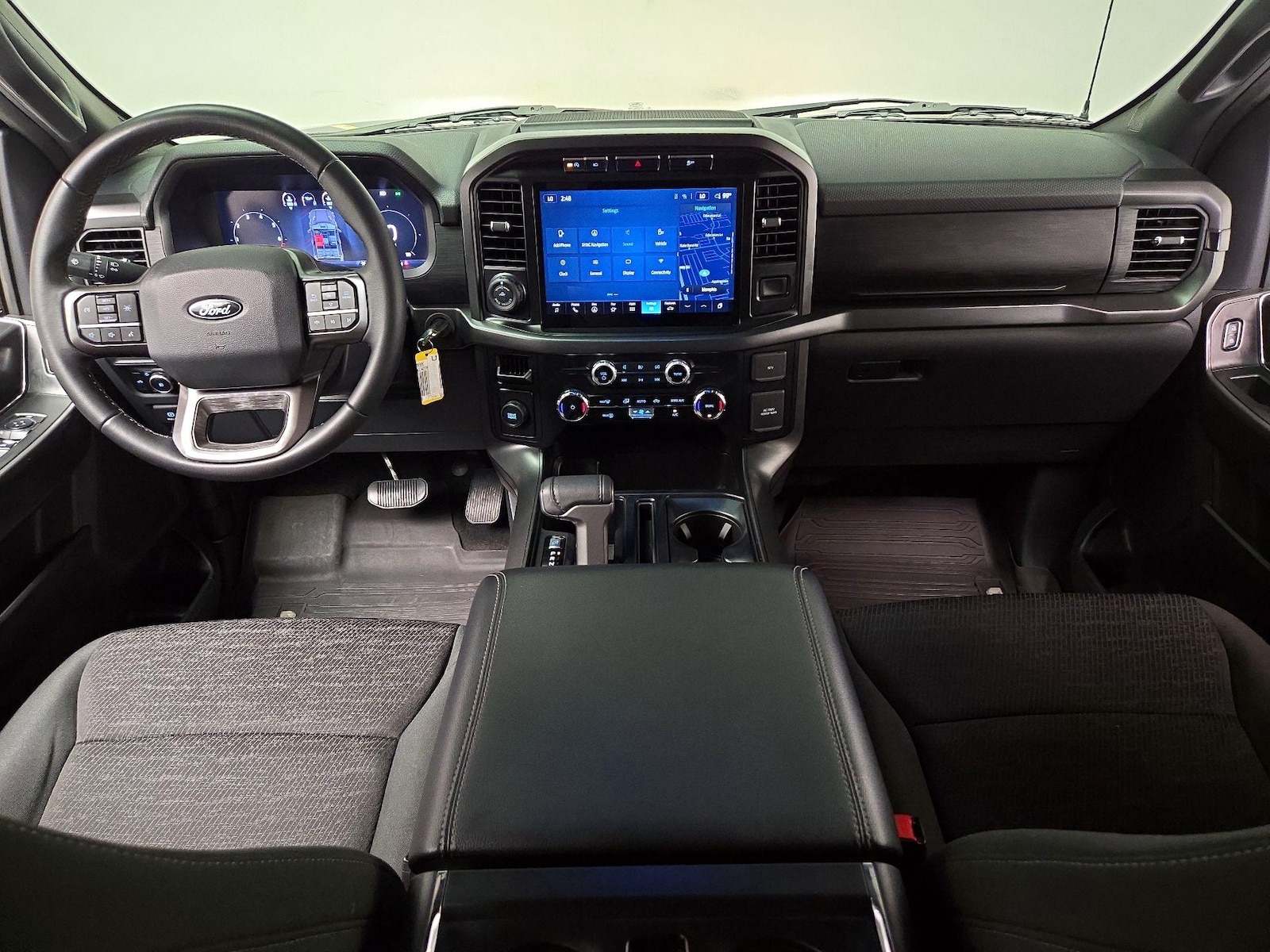 2024 Ford F-150 XLT - Photo 10
