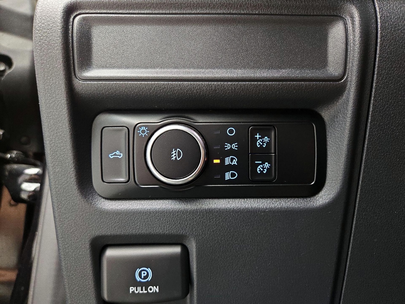 2024 Ford F-150 XLT - Photo 14