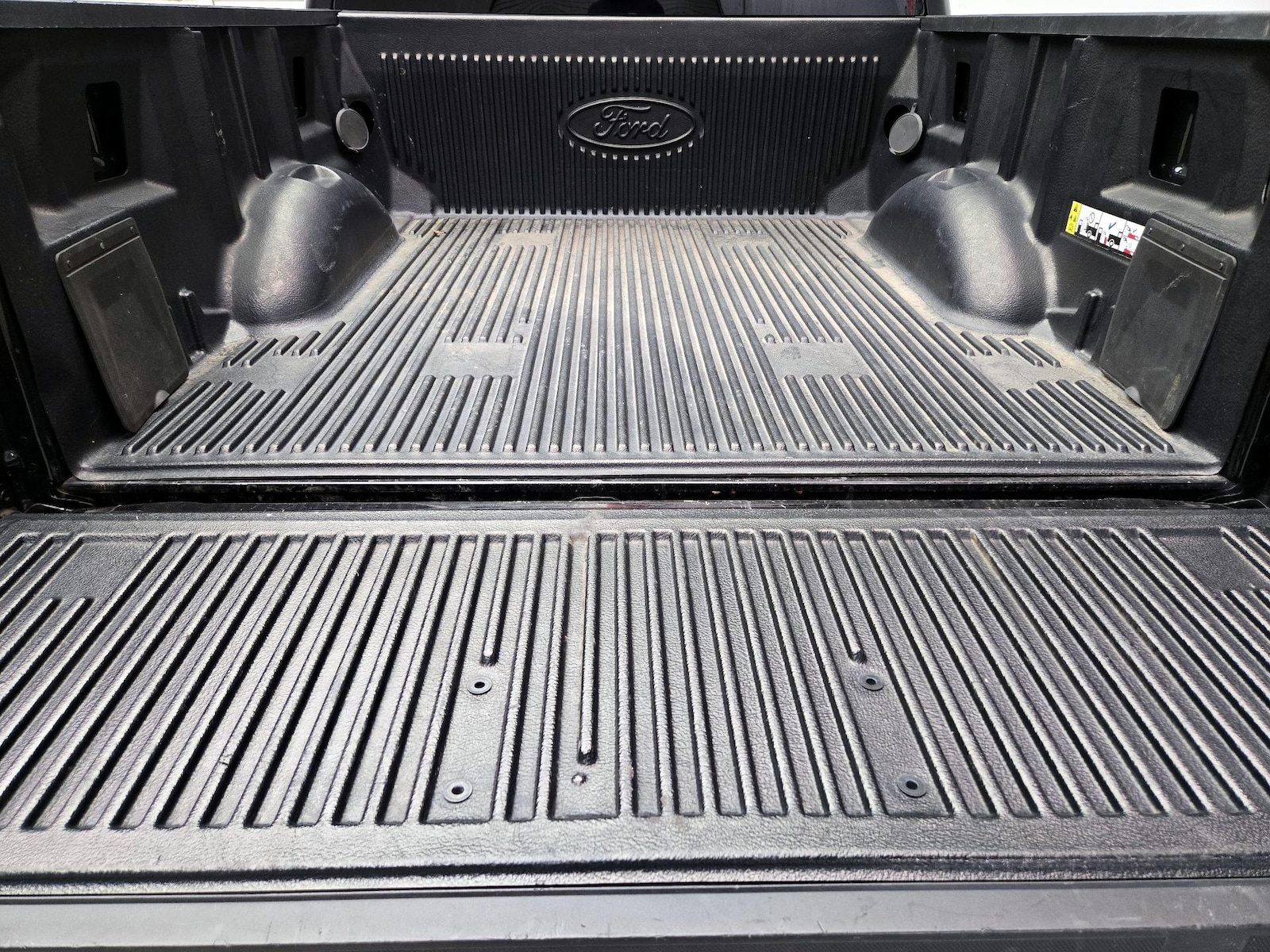 2024 Ford F-150 XLT - Photo 22