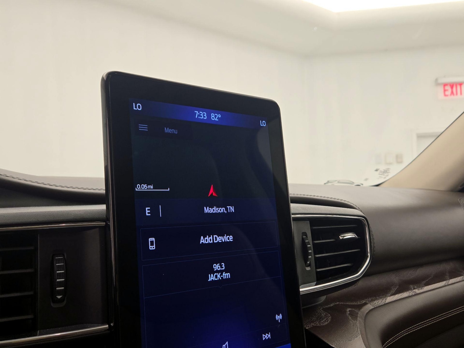 2023 Ford Explorer Platinum - Photo 13
