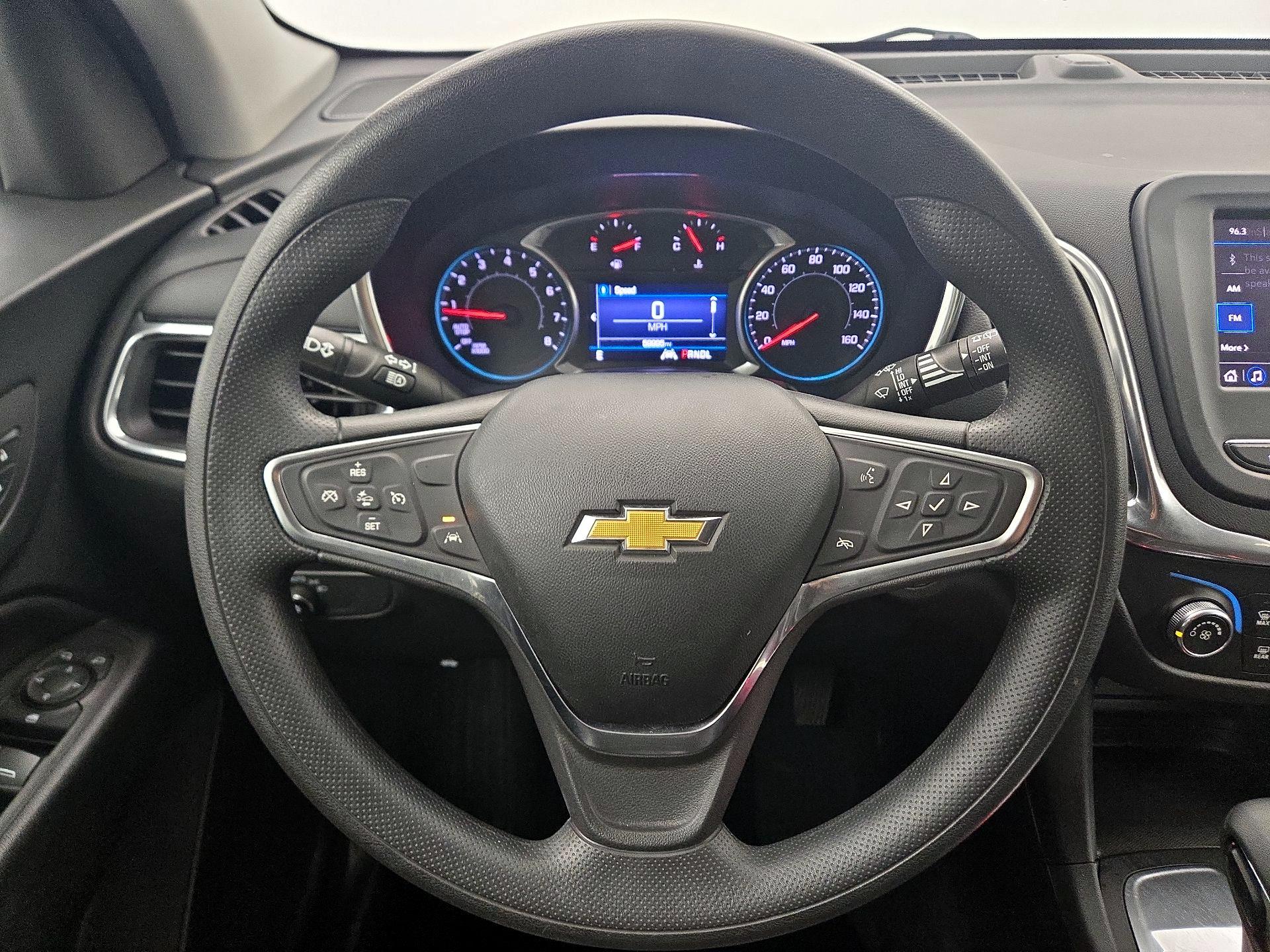 Thumbnail: 2022 Chevrolet Equinox - 10