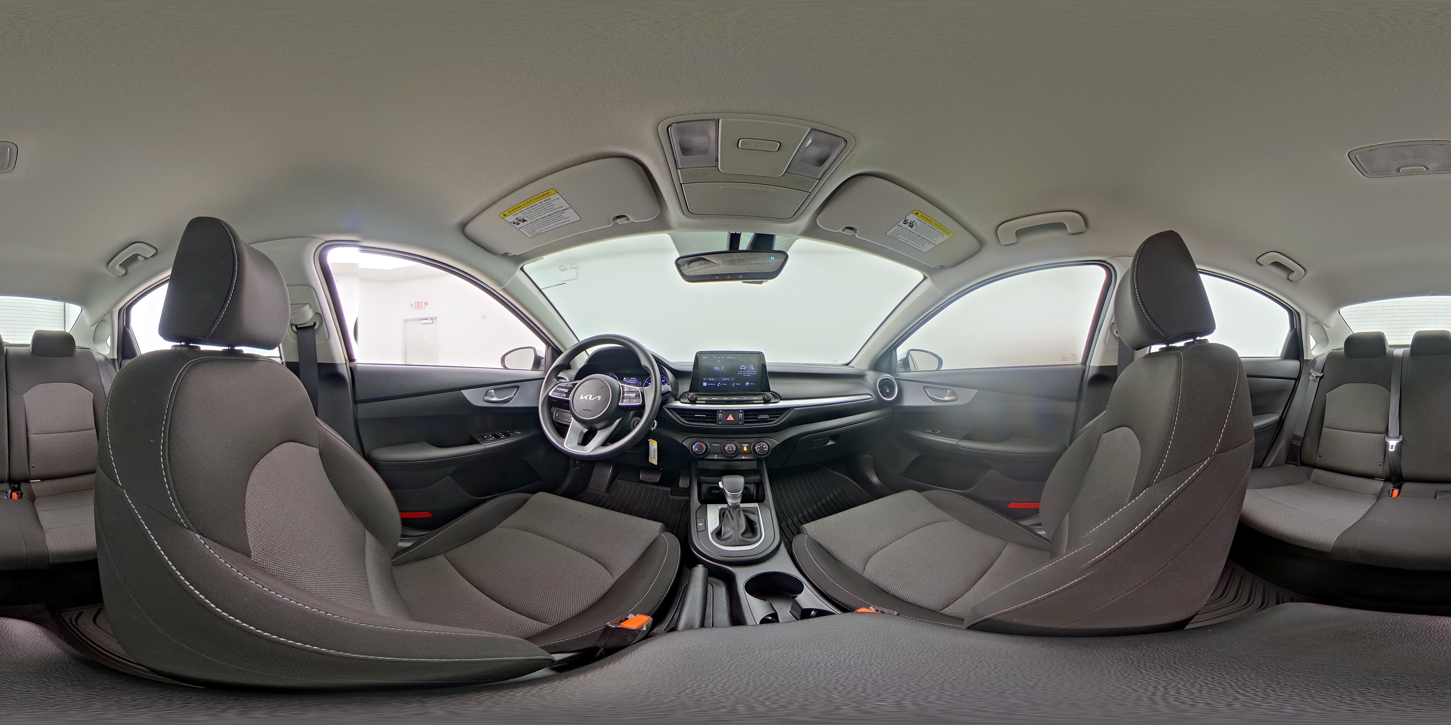 2024 Kia Forte LXS - Photo 24