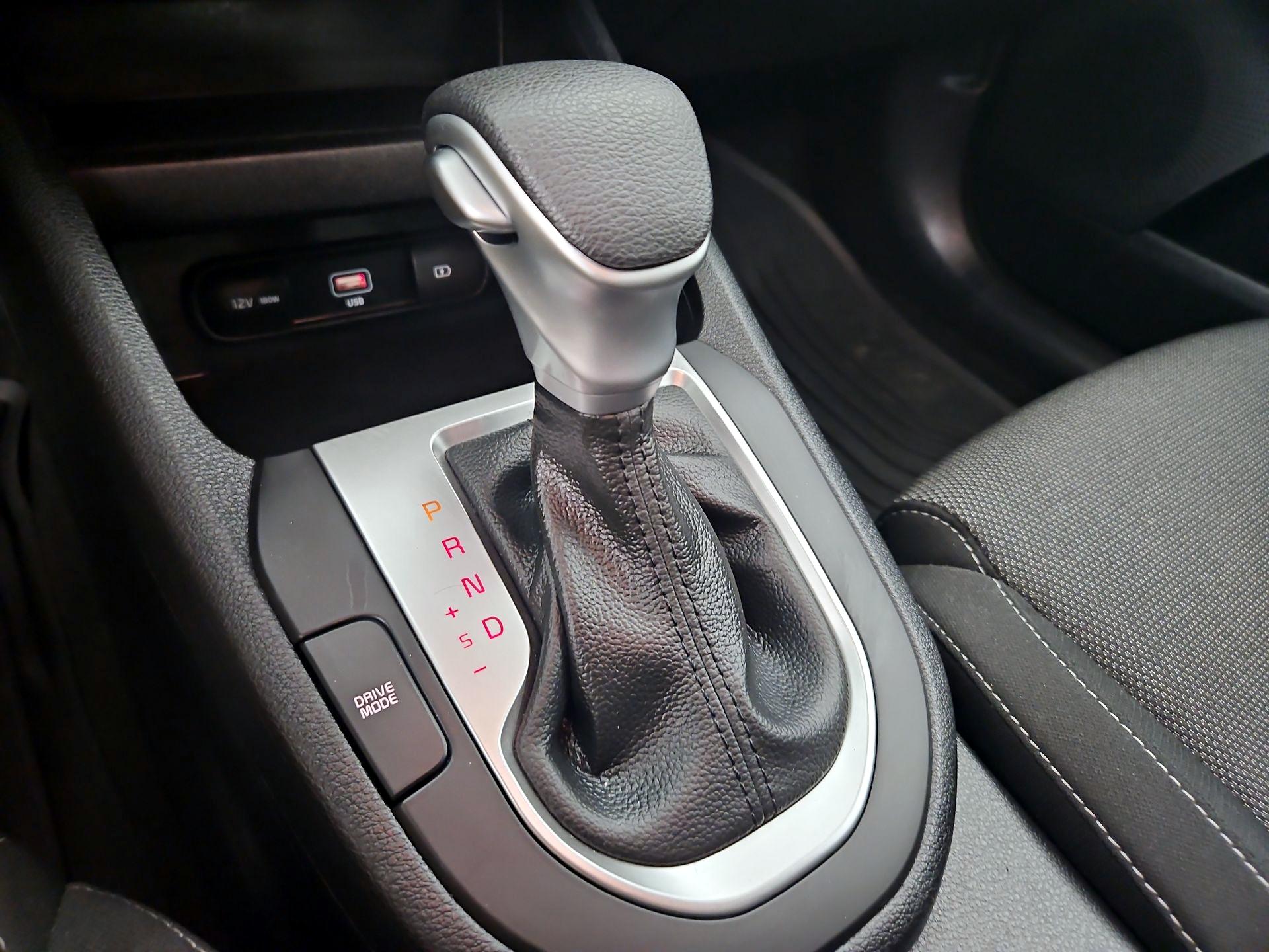 Thumbnail: 2024 Kia Forte - 17
