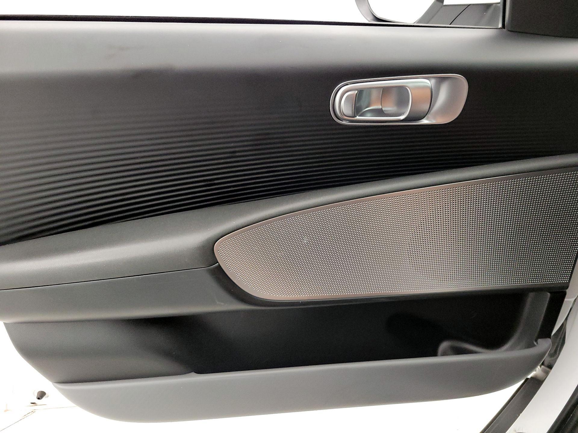 Thumbnail: 2024 Hyundai Ioniq 6 - 12