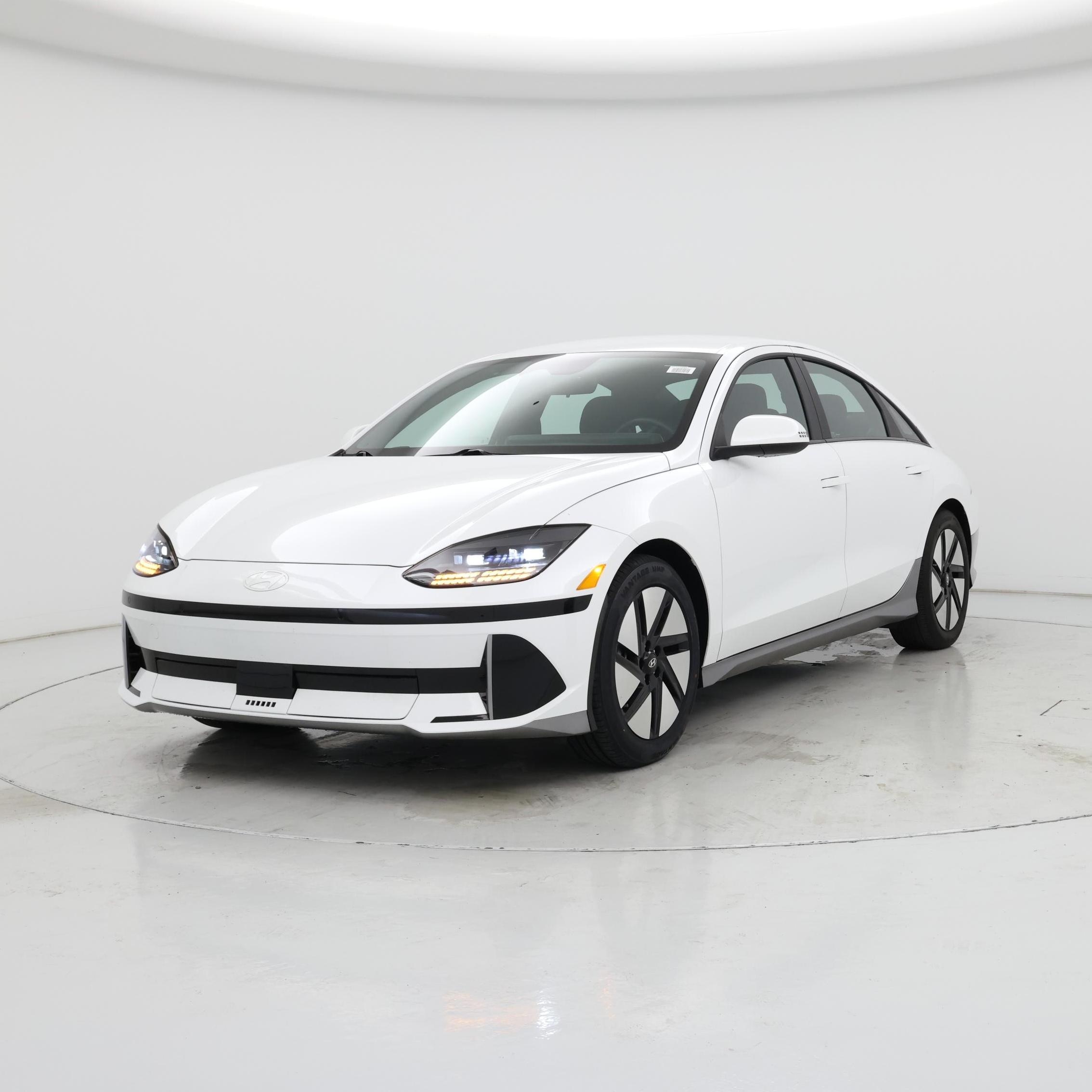 Thumbnail: 2024 Hyundai Ioniq 6 - 4