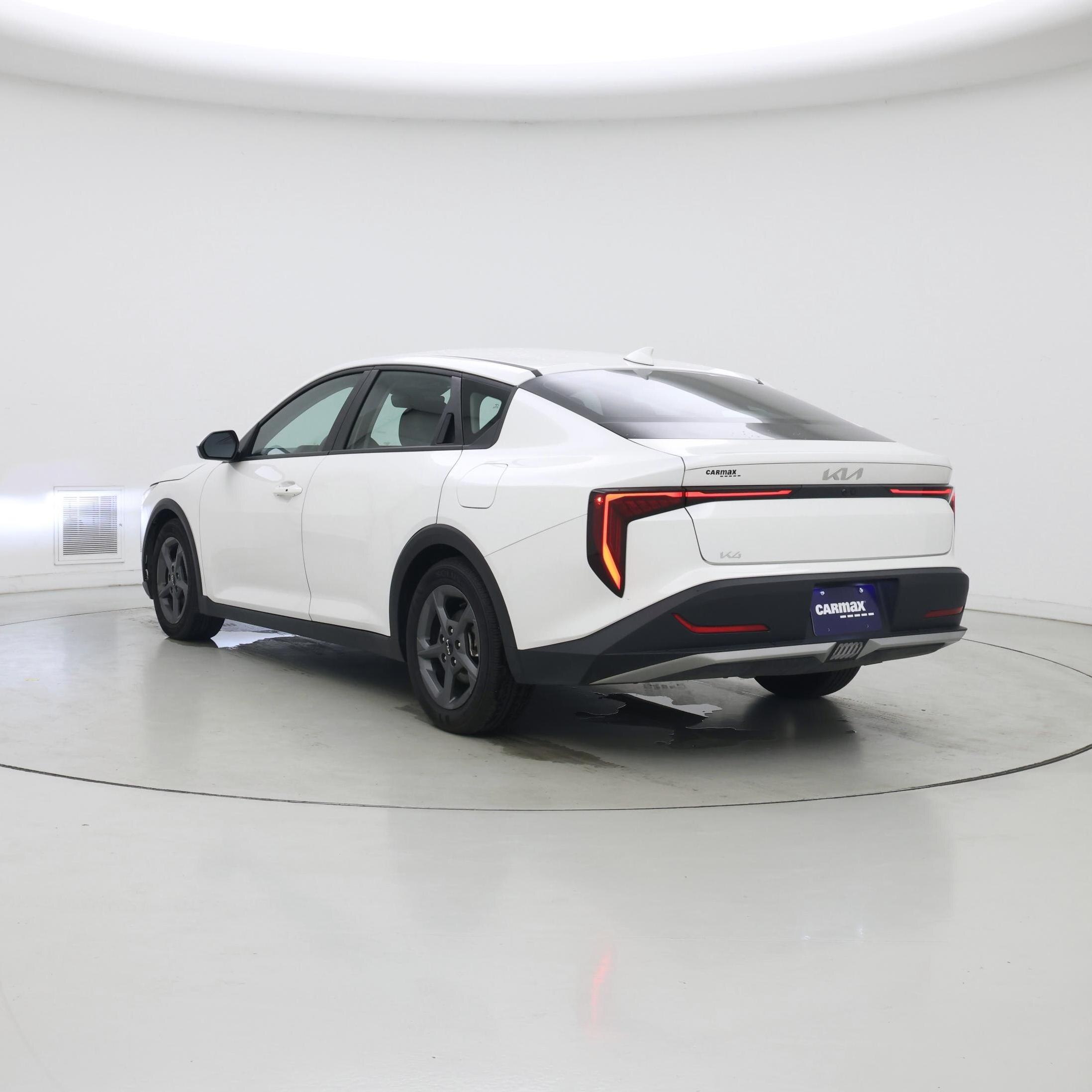 Thumbnail: 2025 Kia K4 - 2