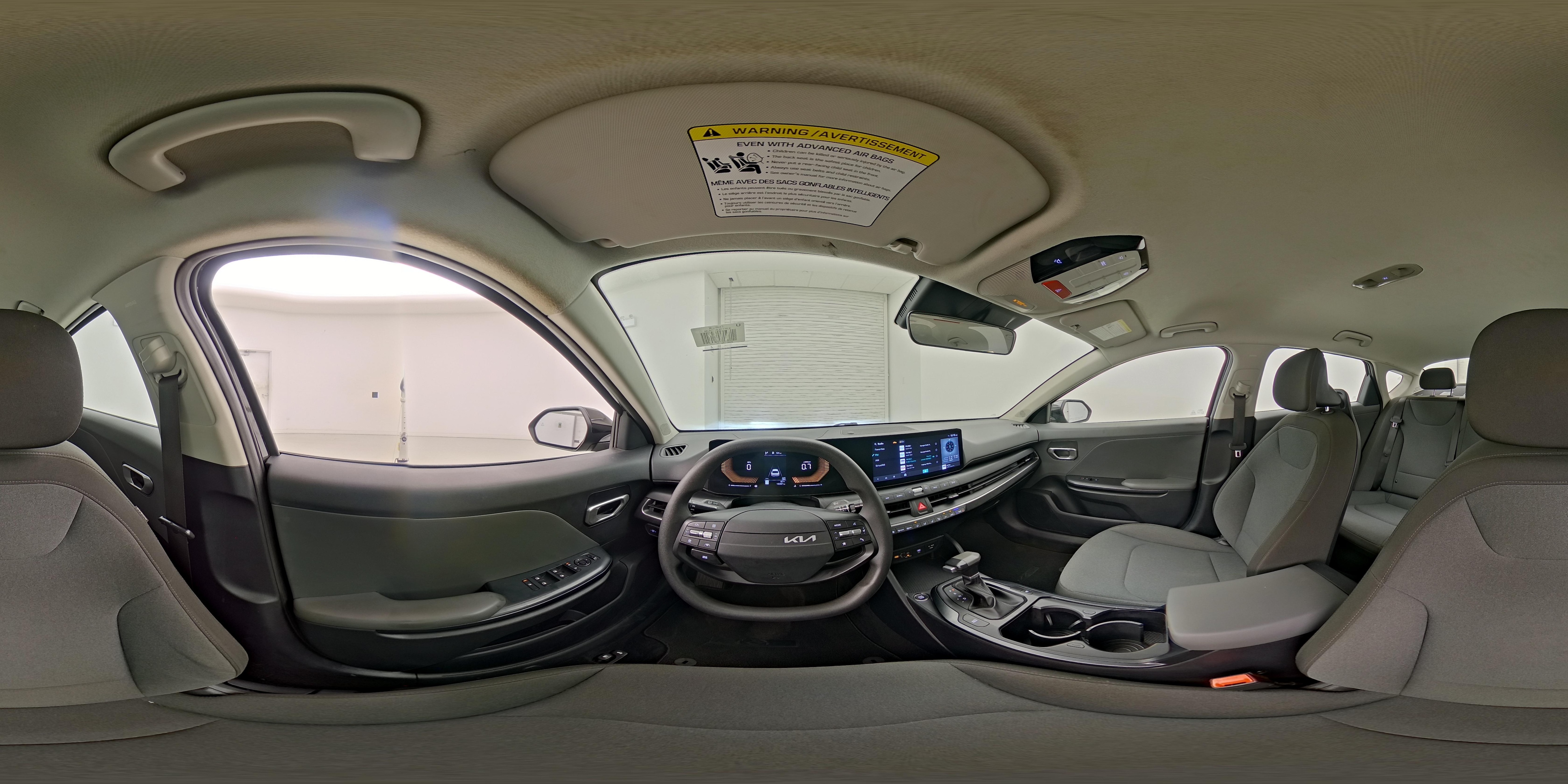 2025 Kia K4 LXS - Photo 26
