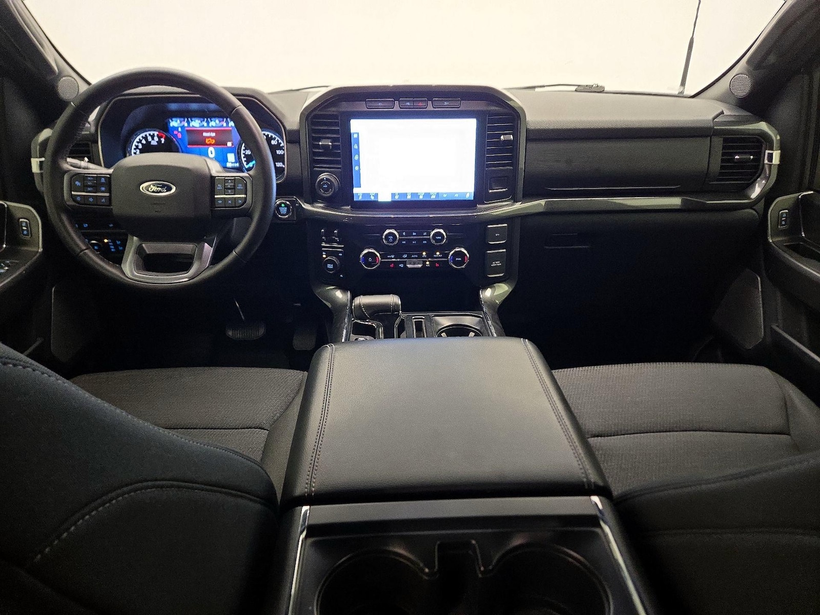 2023 Ford F-150 XLT - Photo 10