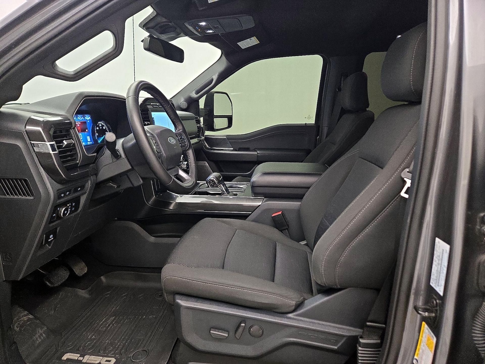 2023 Ford F-150 XLT - Photo 12
