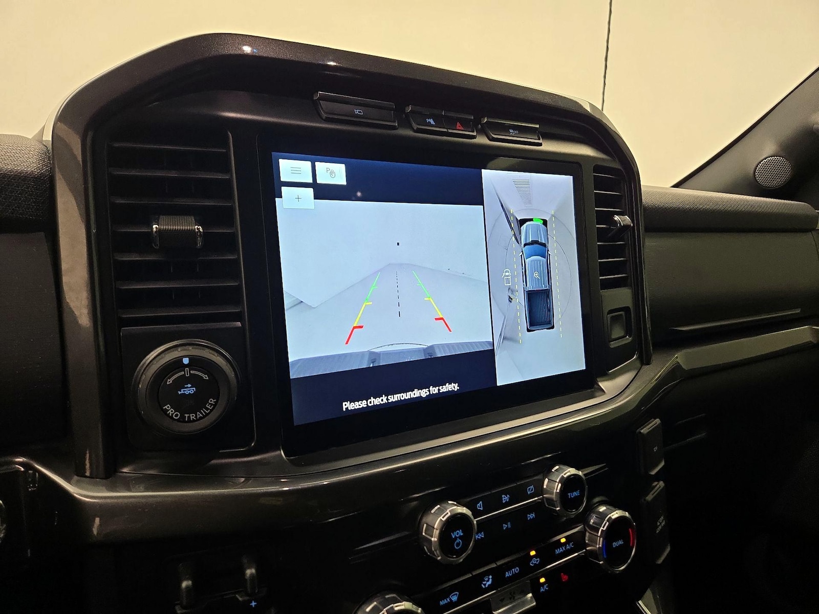2023 Ford F-150 XLT - Photo 16
