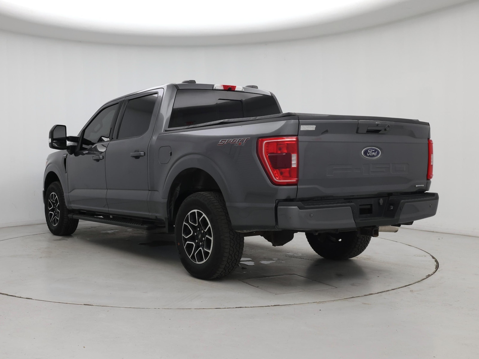 2023 Ford F-150 XLT - Photo 3